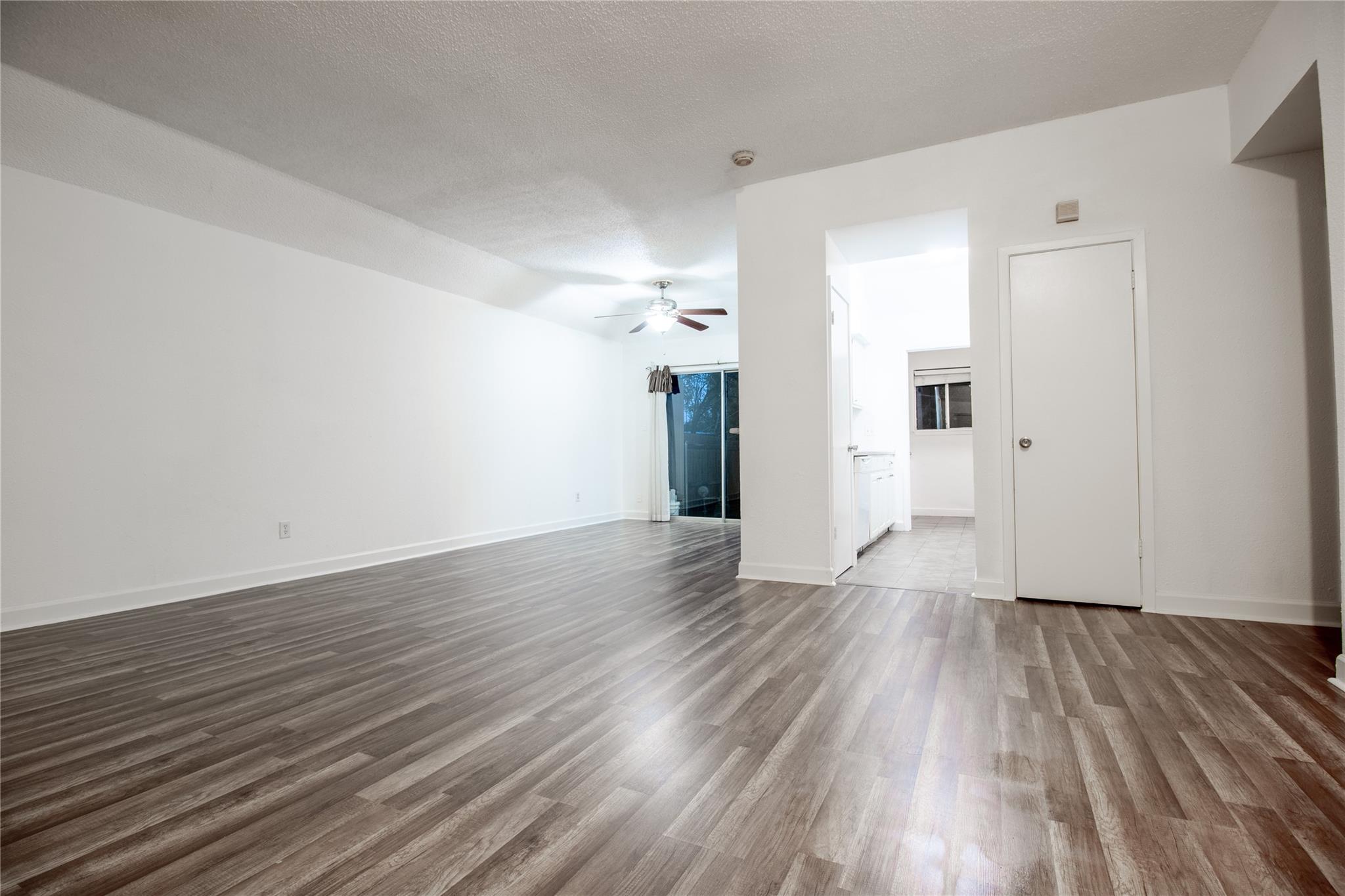 709 Castle Ridge Rd #D Austin, TX 78746