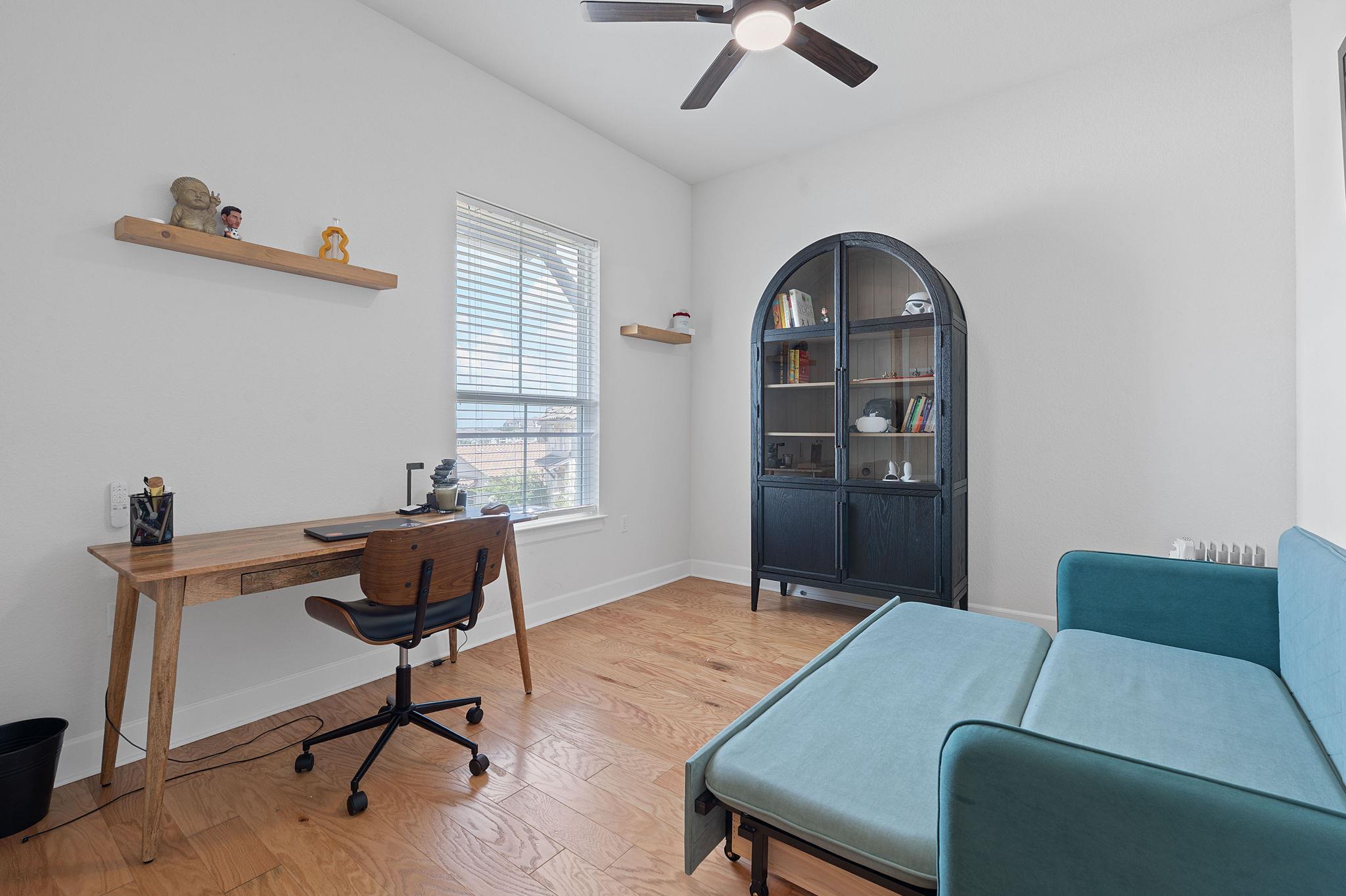 104 Majestic Arroyo Way Lakeway, TX 78738