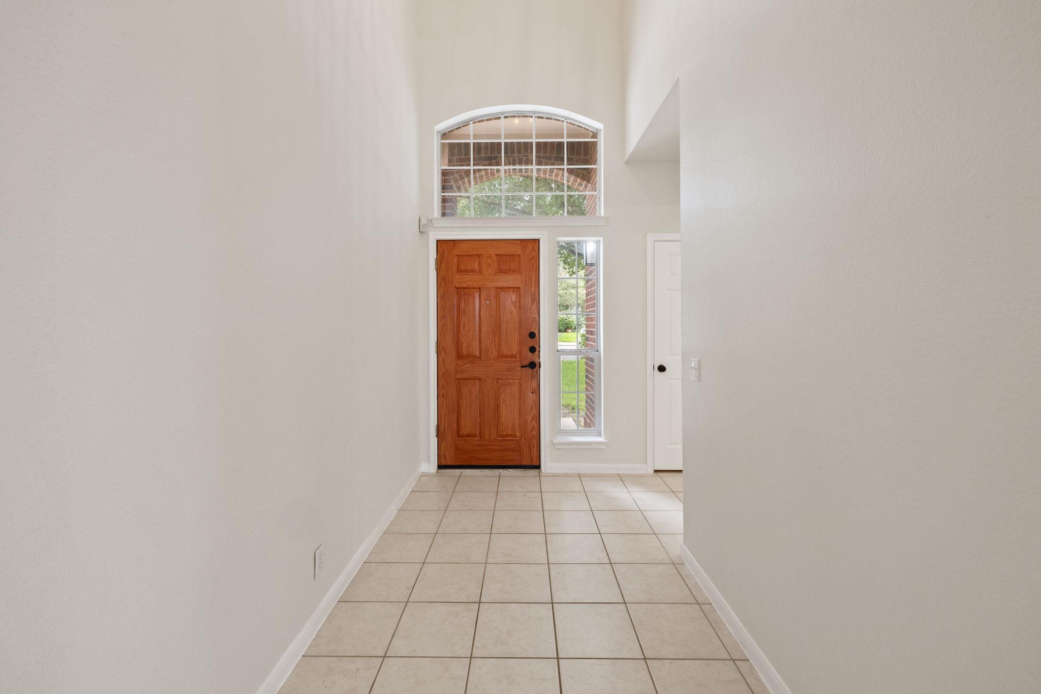 2732 Cascade Falls Dr Dr Austin, TX 78738