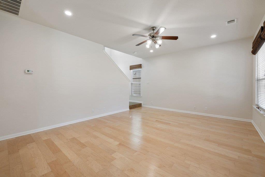 9412 Beechnut Dr Austin, TX 78748