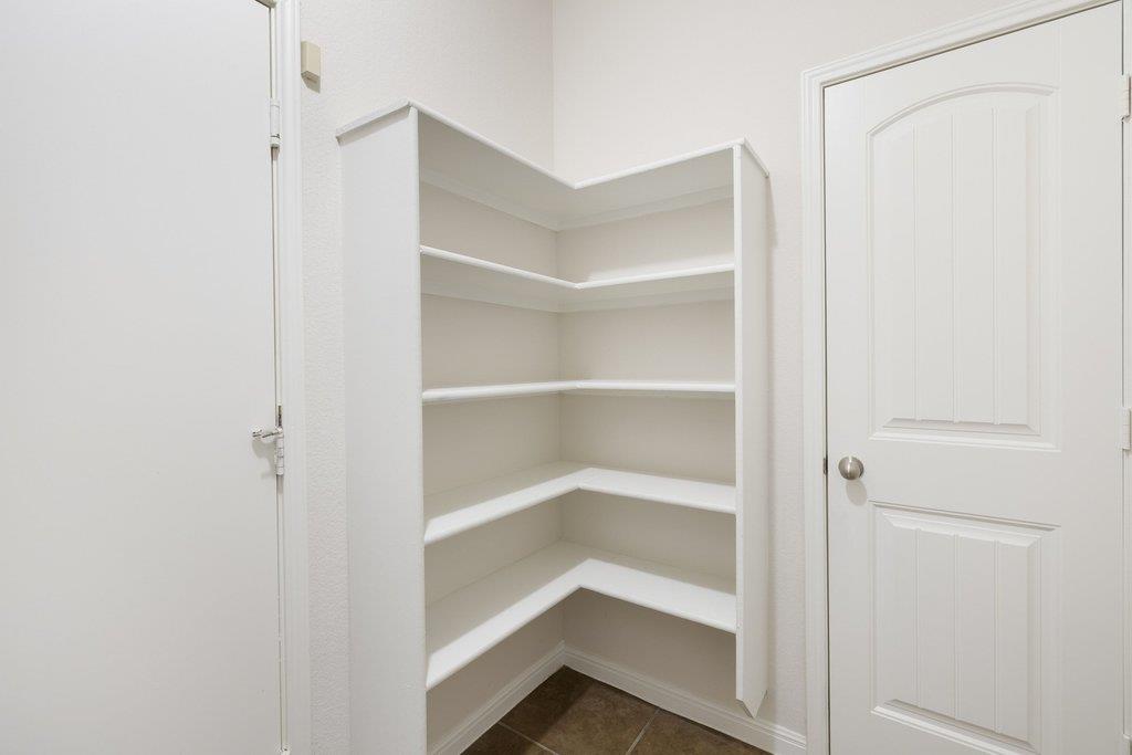 9412 Beechnut Dr Austin, TX 78748