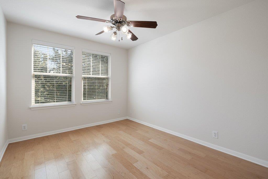 9412 Beechnut Dr Austin, TX 78748