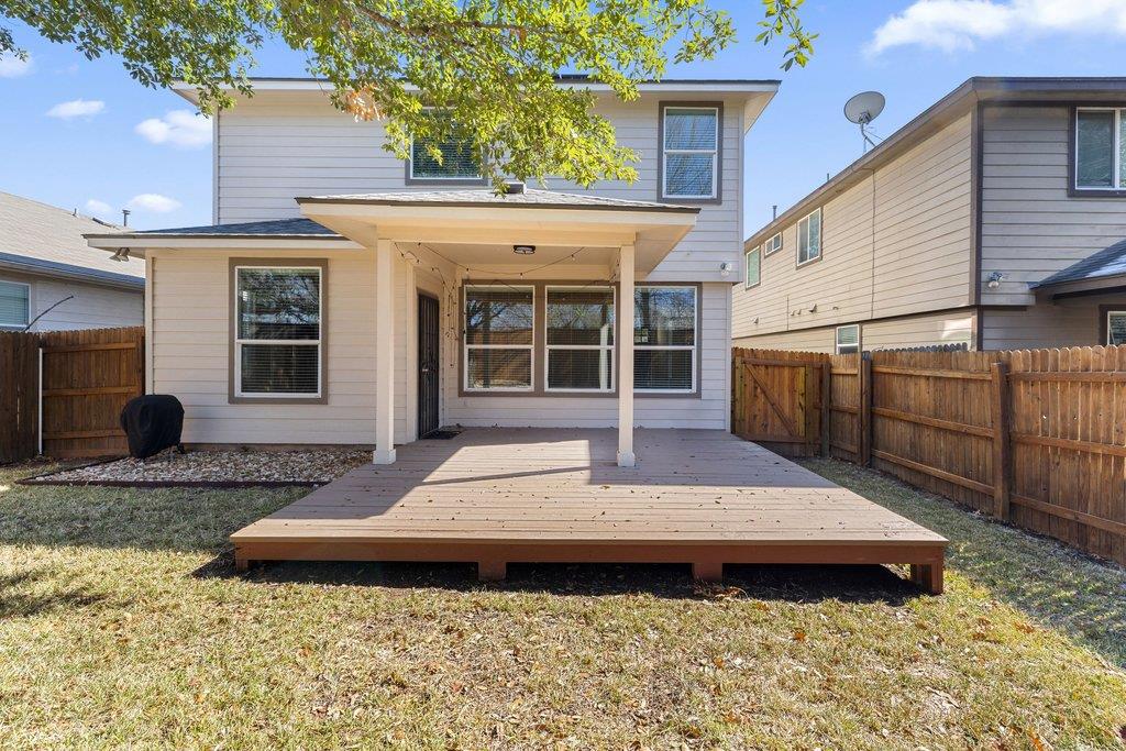 9412 Beechnut Dr Austin, TX 78748