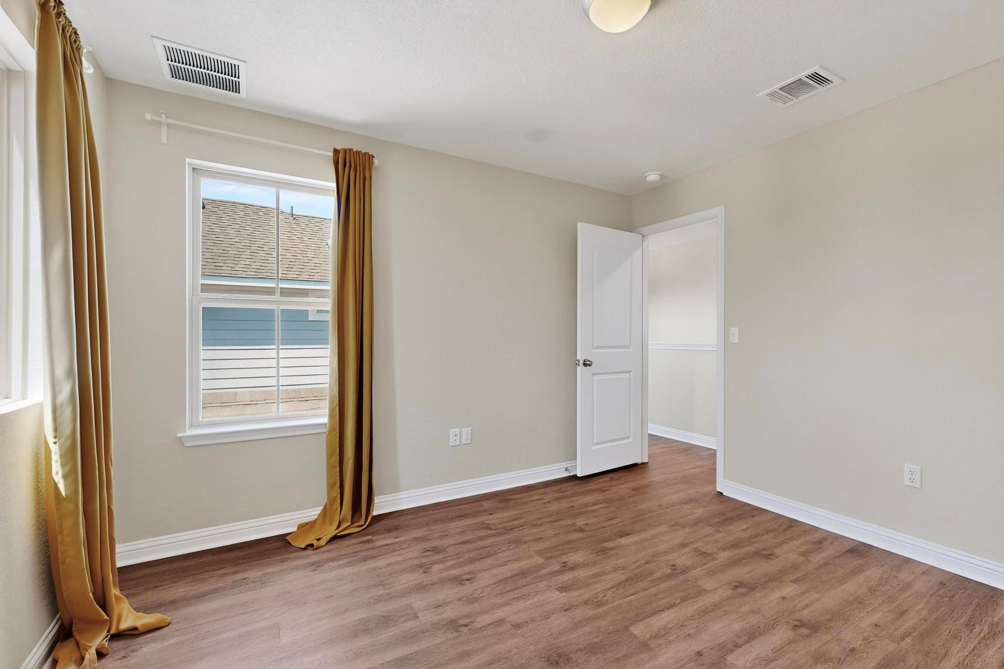 8302 Cottage Rose Dr Austin, TX 78744