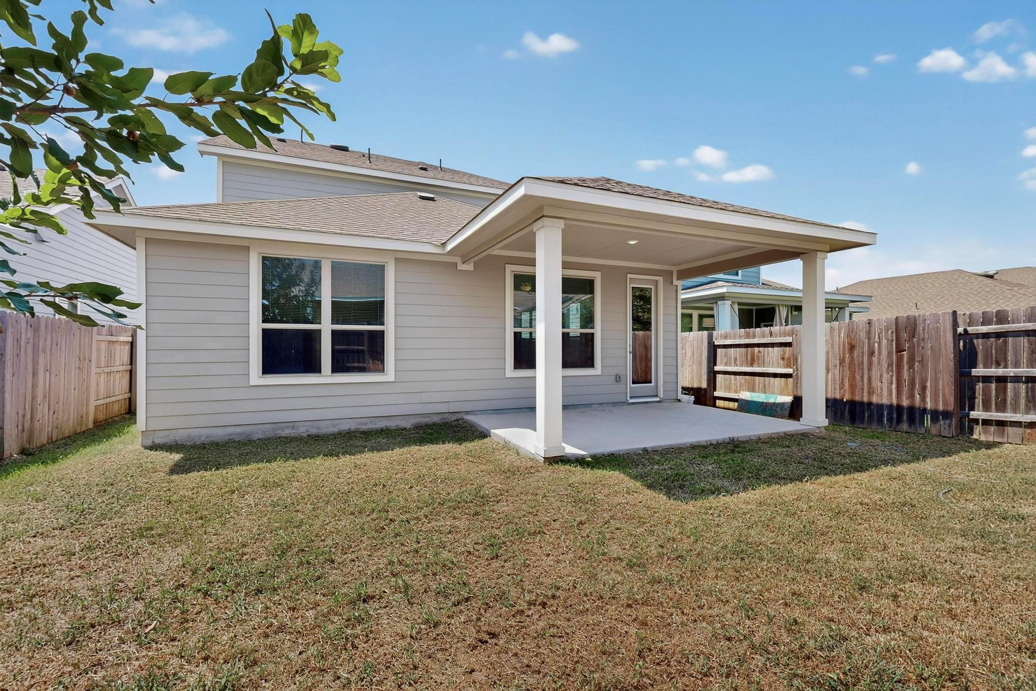 8302 Cottage Rose Dr Austin, TX 78744