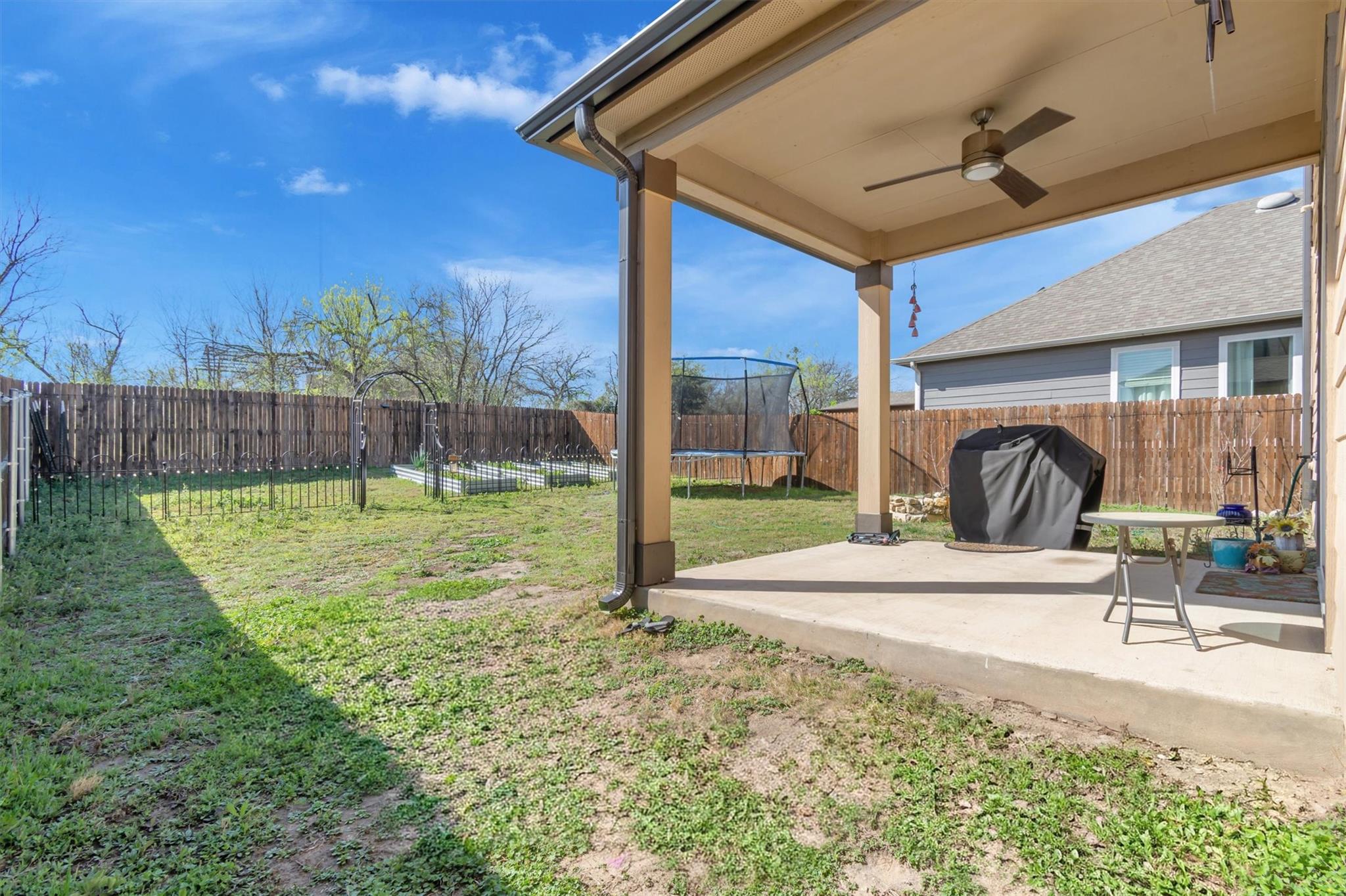 421 Conchillos Dr Georgetown, TX 78626