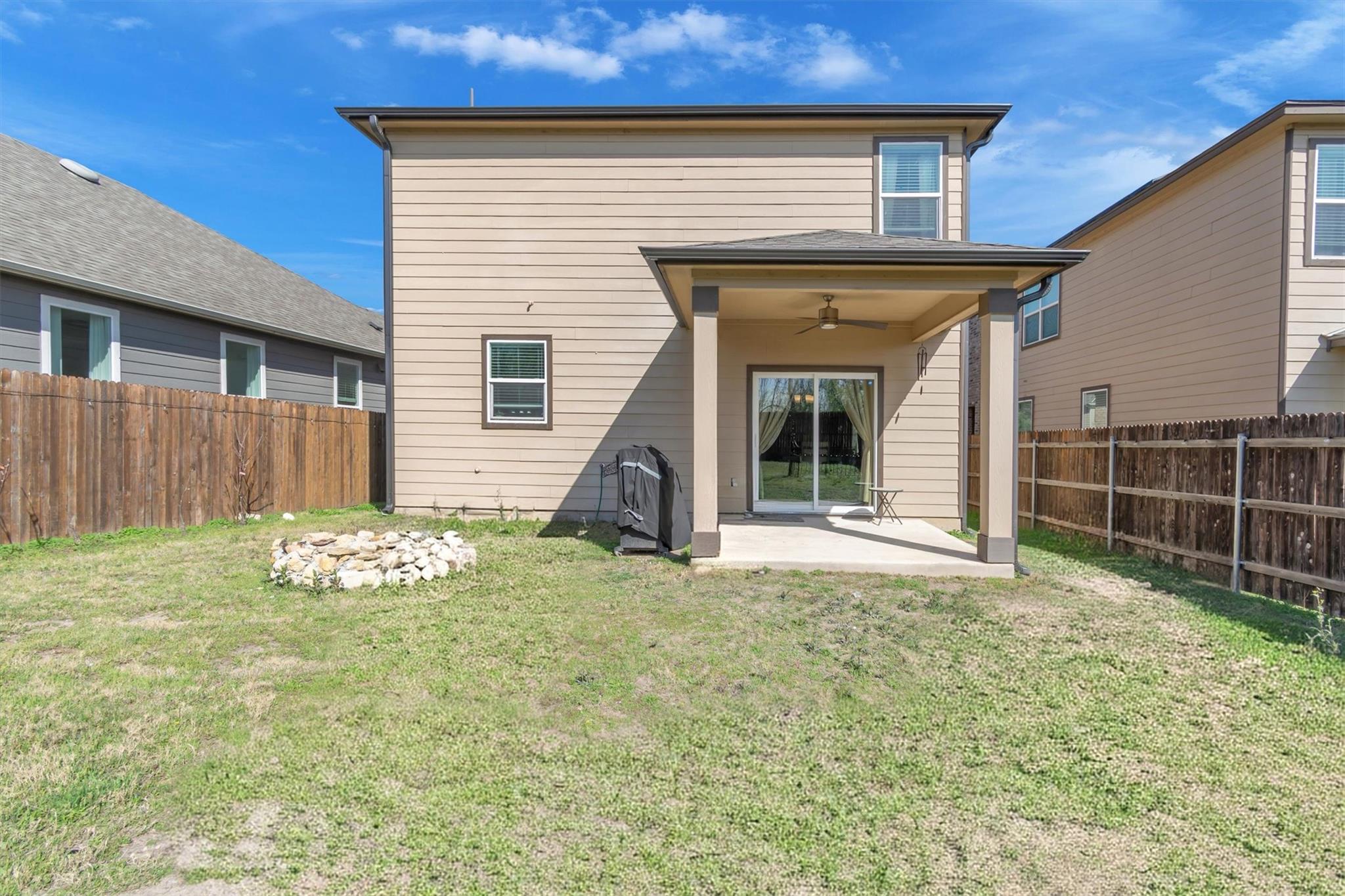 421 Conchillos Dr Georgetown, TX 78626
