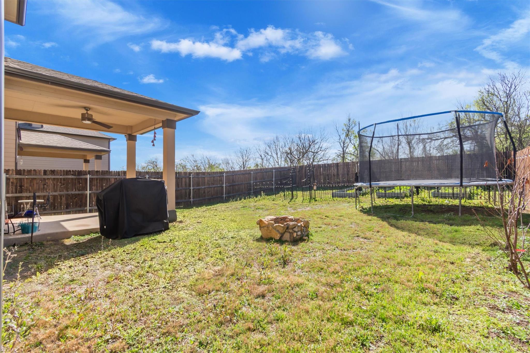 421 Conchillos Dr Georgetown, TX 78626
