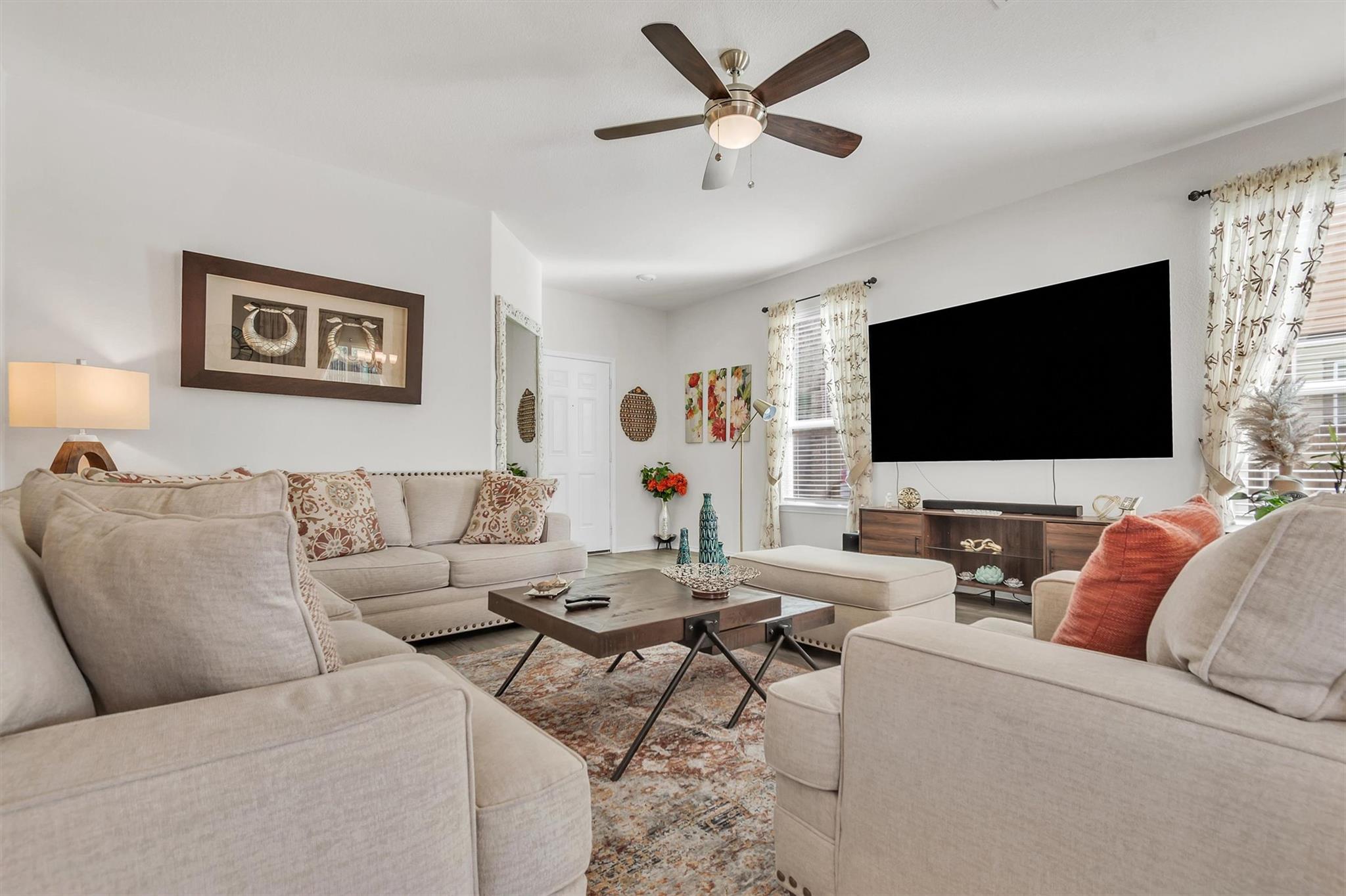 421 Conchillos Dr Georgetown, TX 78626