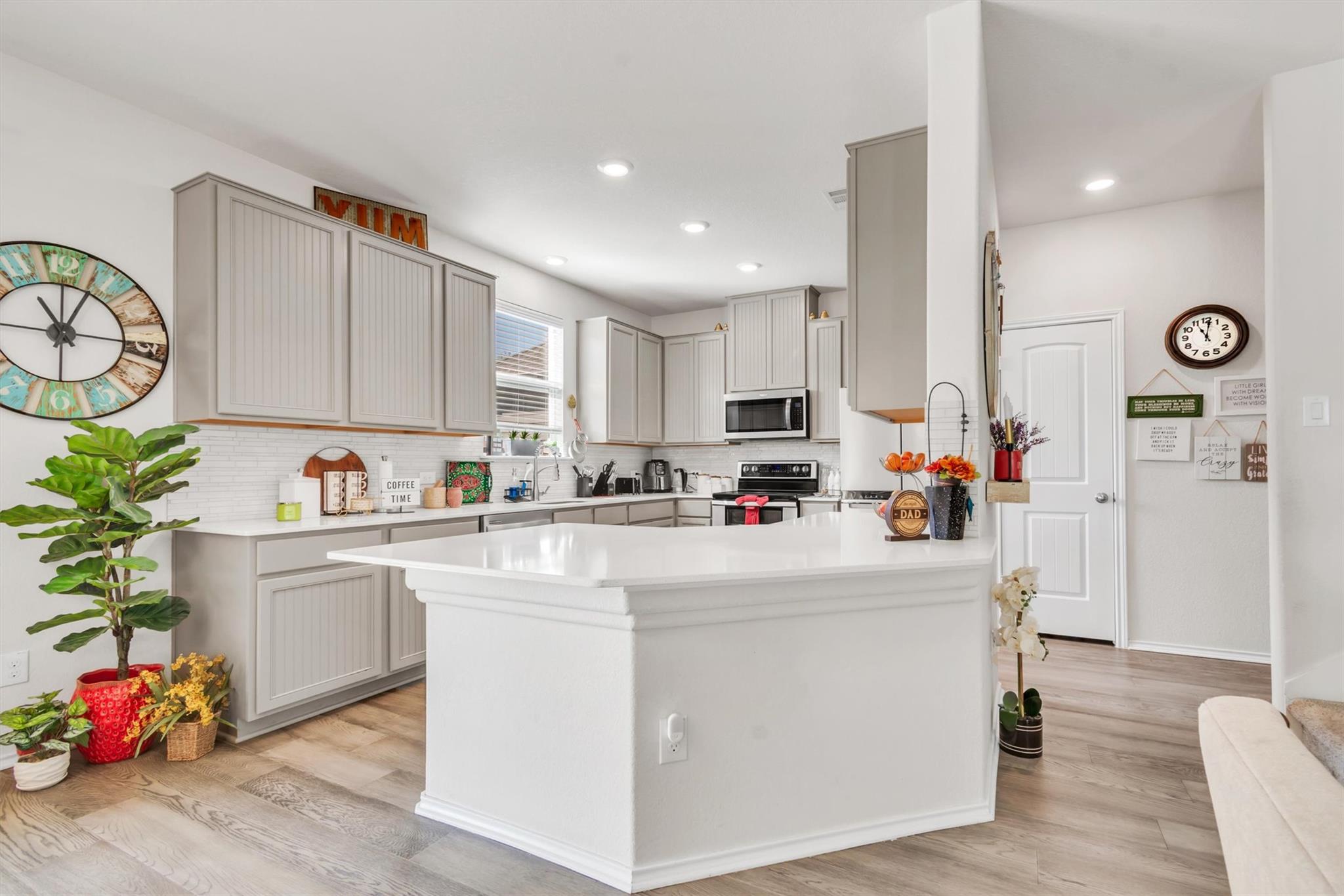 421 Conchillos Dr Georgetown, TX 78626
