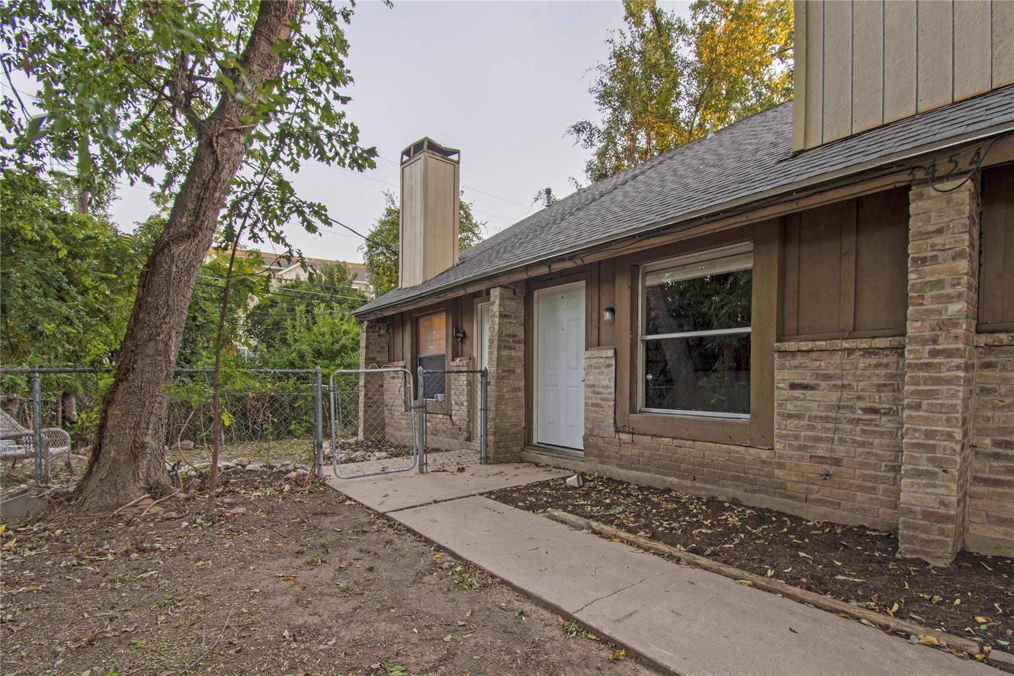3454 Willowrun Dr Austin, TX 78704