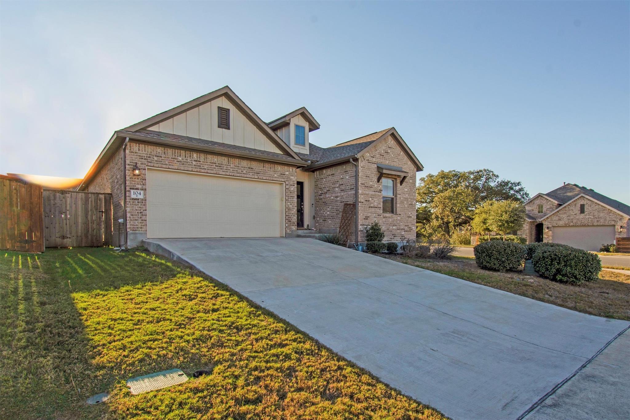 104 Pin Cherry PASS San Marcos, TX 78666