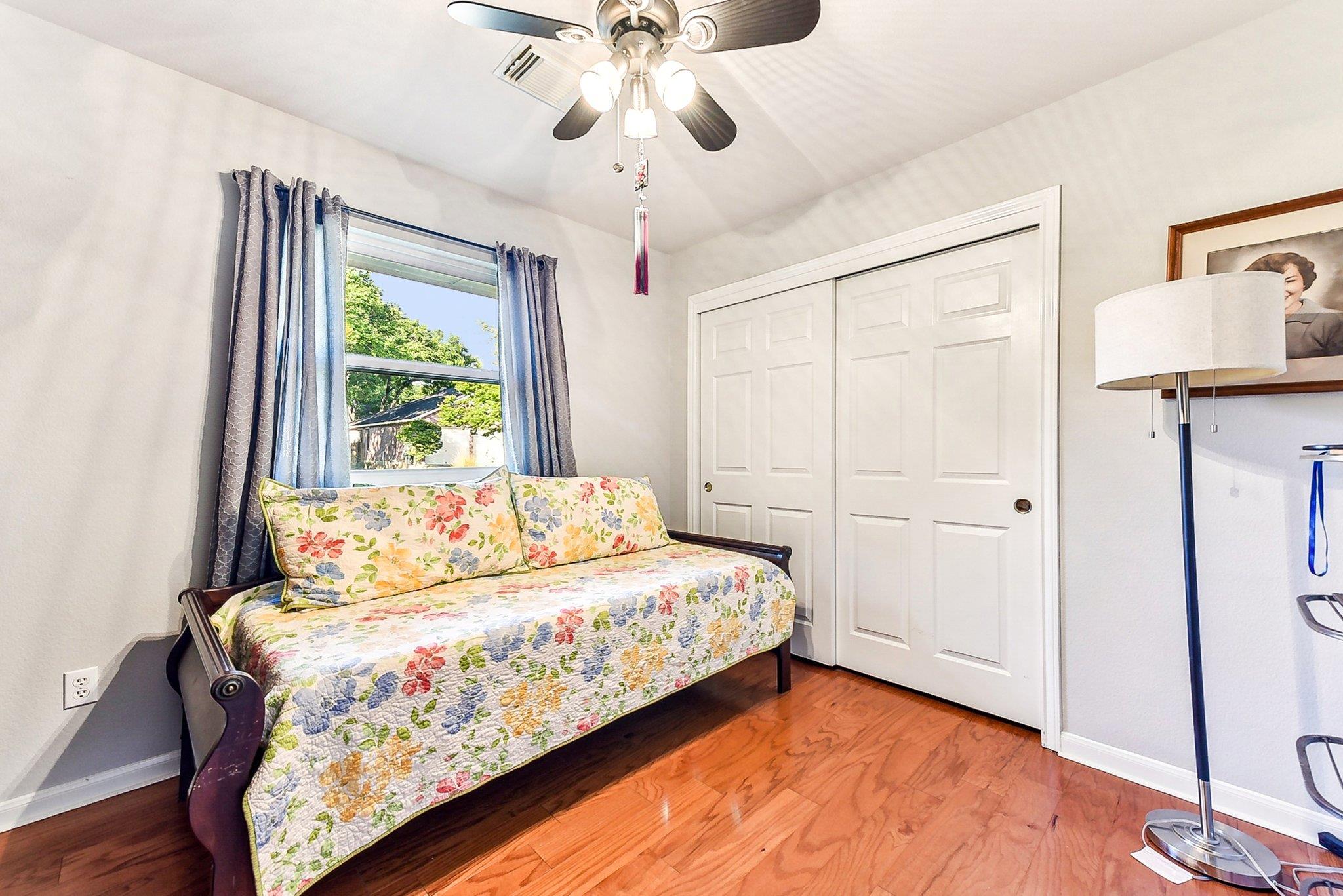 8909 Lomita Verde Ct Austin, TX 78749