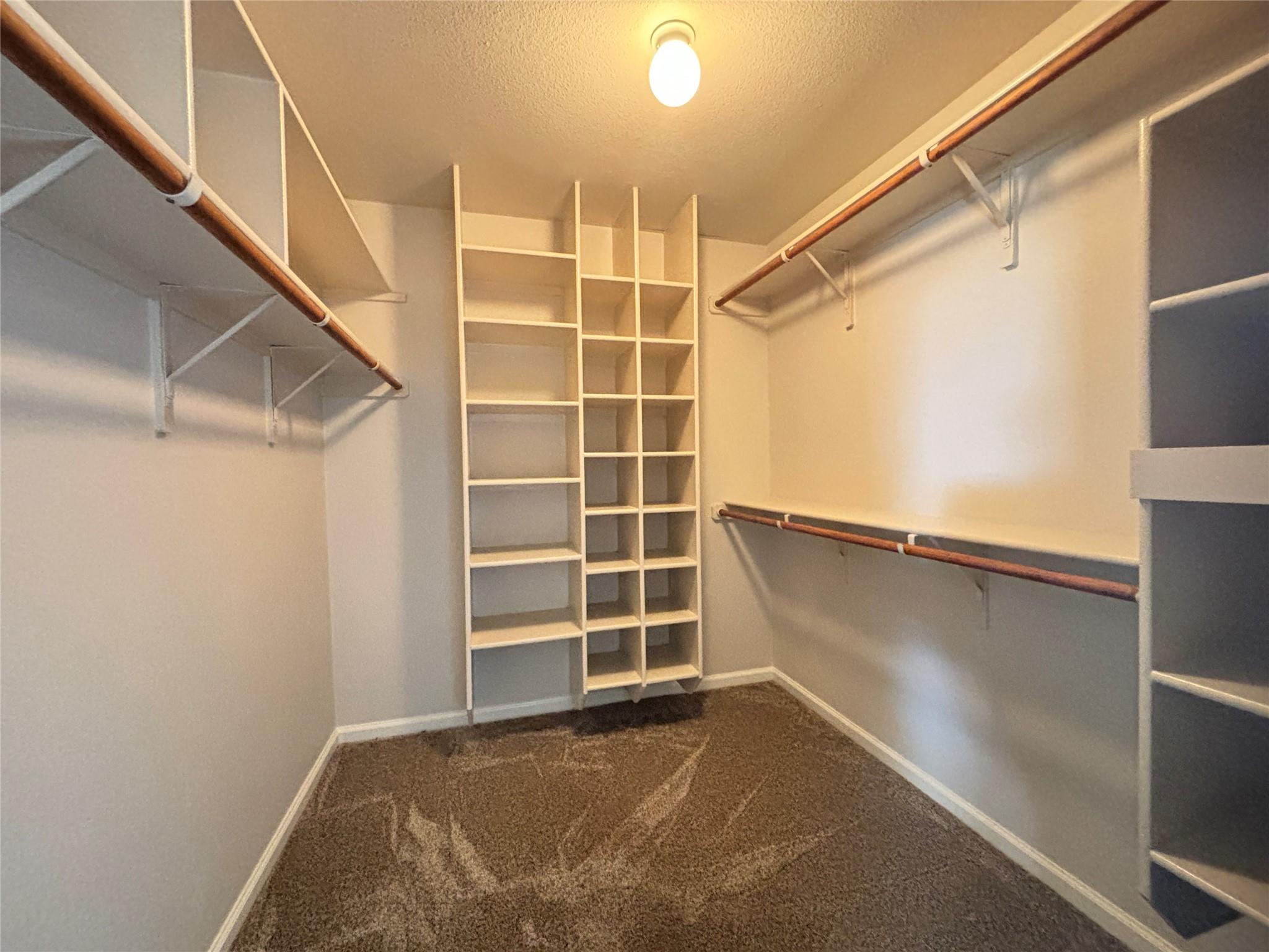 1702 McDowell Bnd Leander, TX 78641