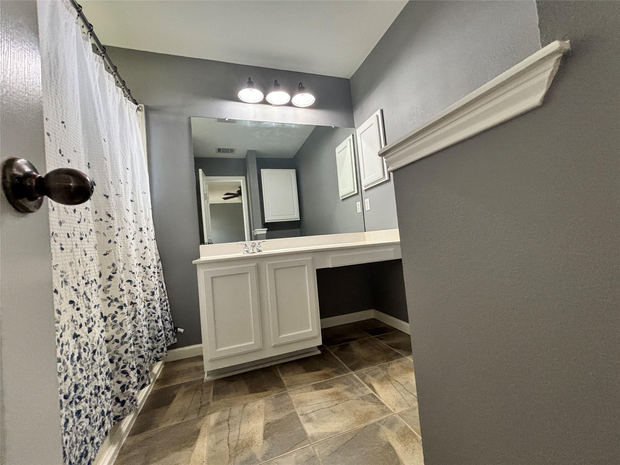 1702 McDowell Bnd Leander, TX 78641