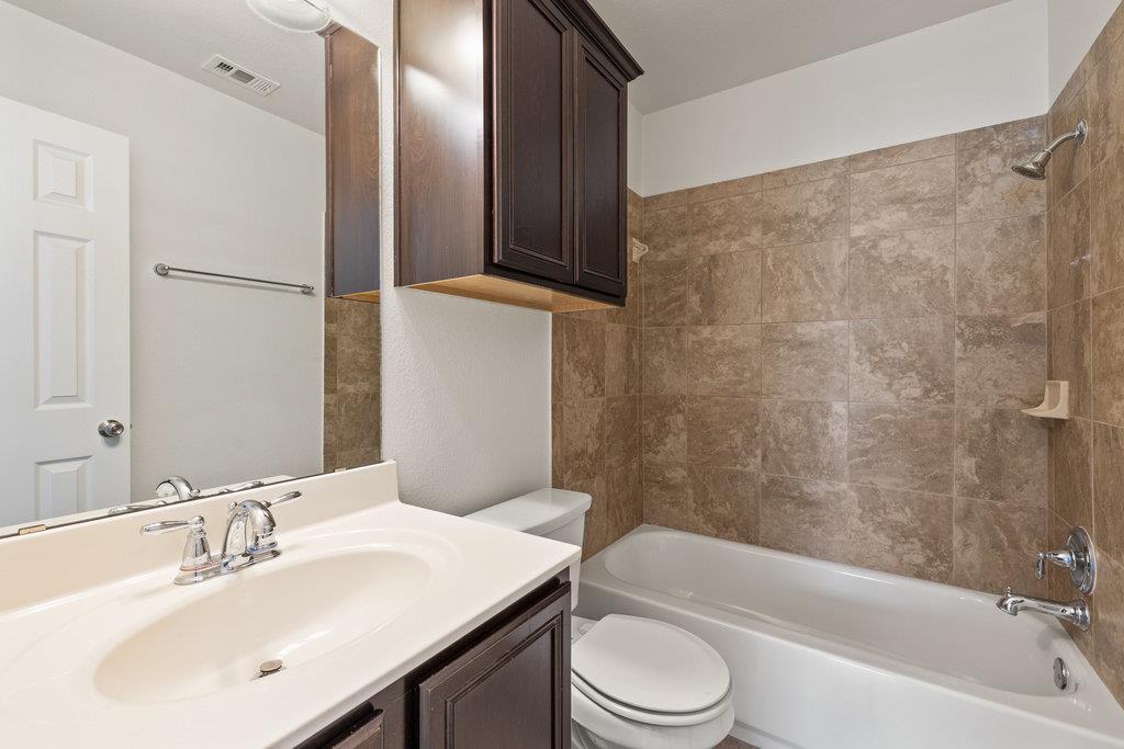 9301 Sweetgum Dr #149 Austin, TX 78748