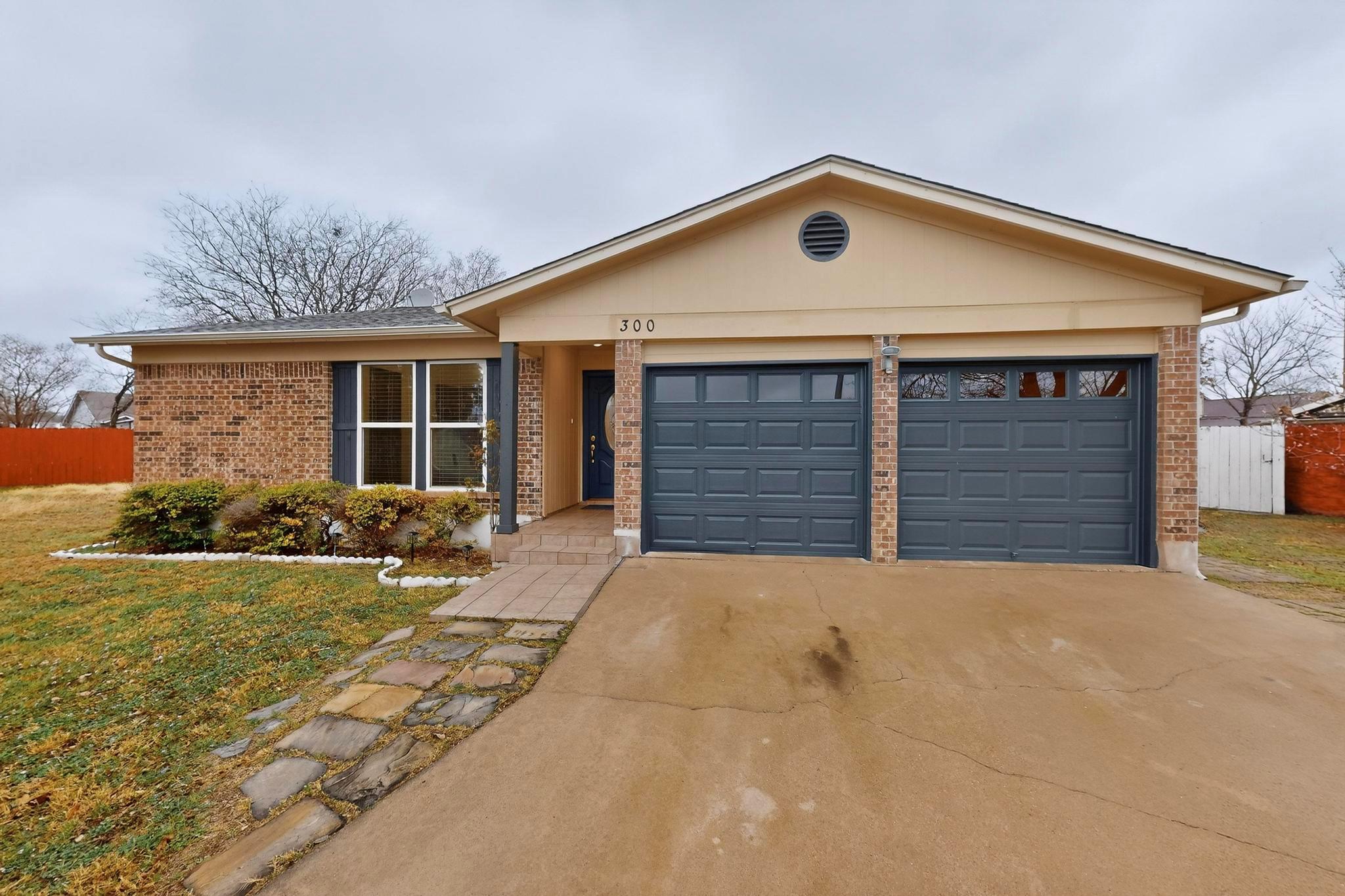 300 Hickok Ct Austin, TX 78753