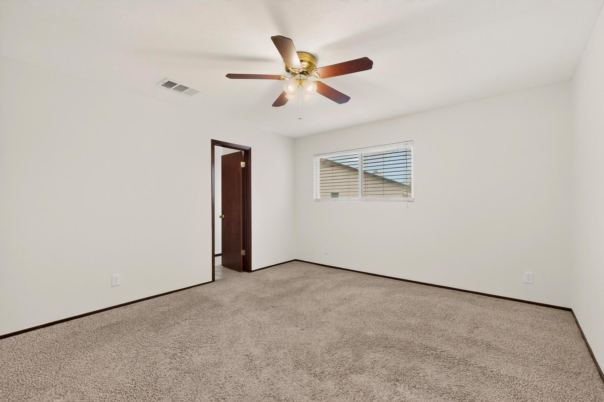 300 Hickok Ct Austin, TX 78753