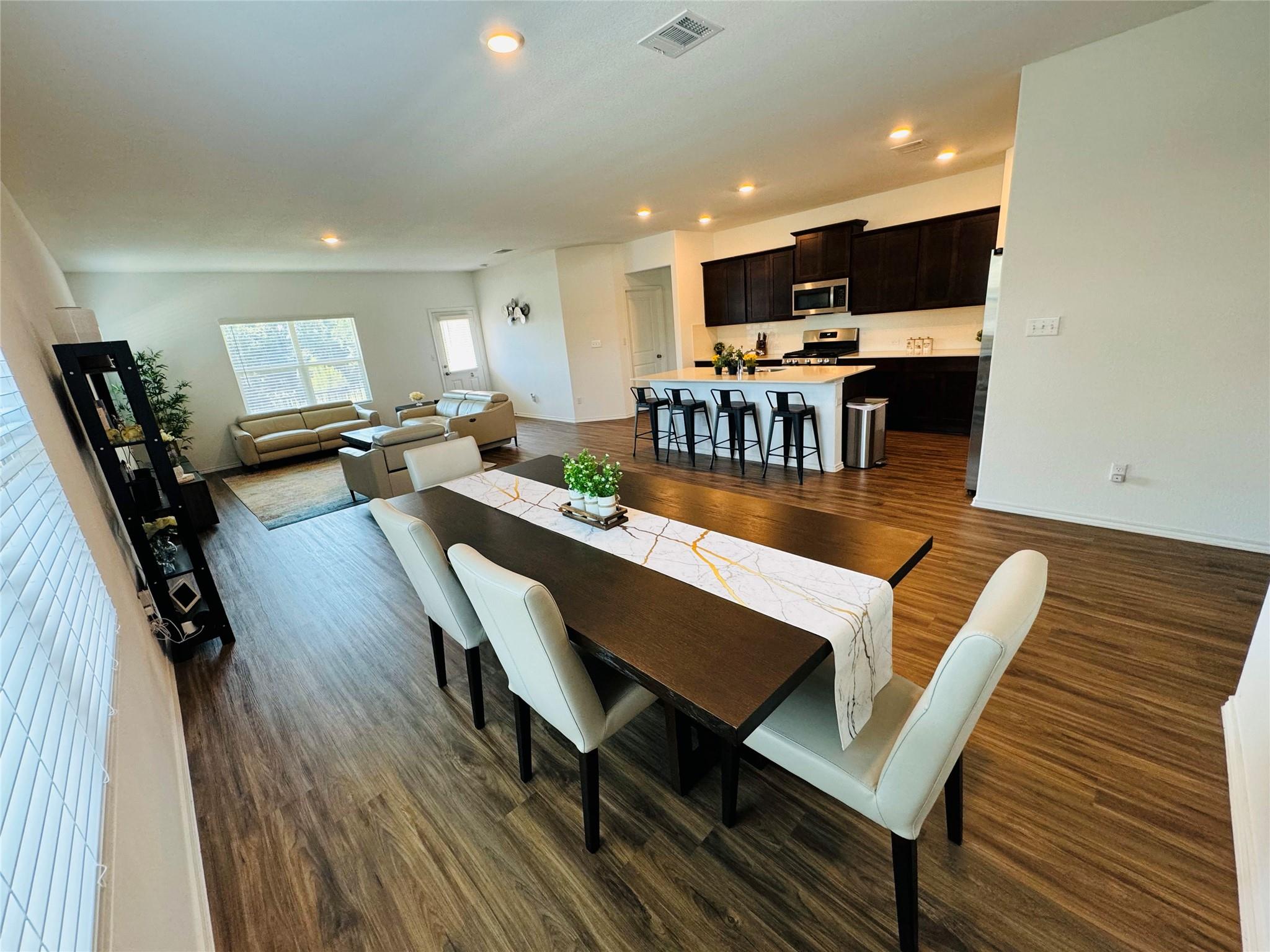 118 Coyote Mountain Cv Georgetown, TX 78628