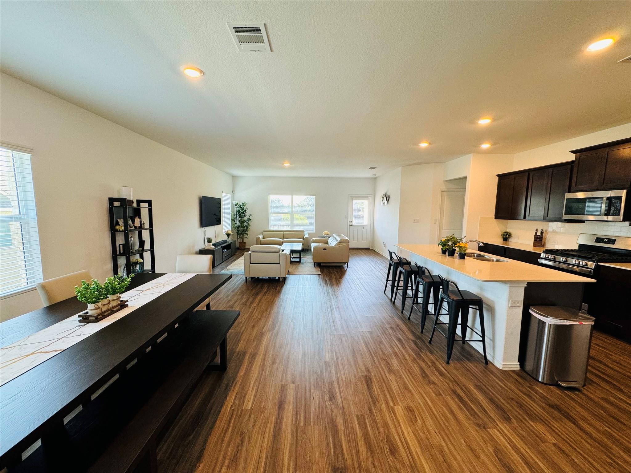 118 Coyote Mountain Cv Georgetown, TX 78628