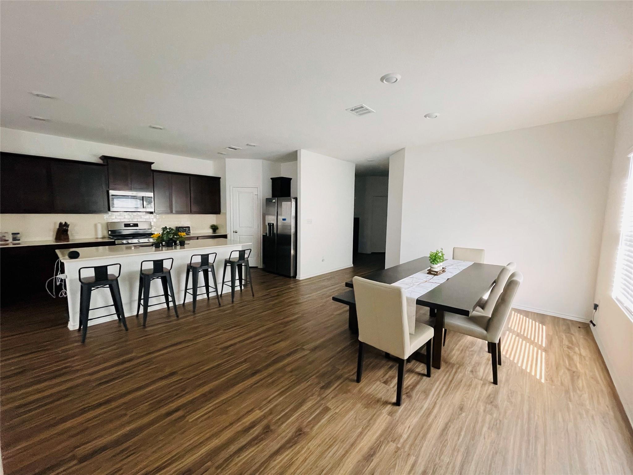 118 Coyote Mountain Cv Georgetown, TX 78628