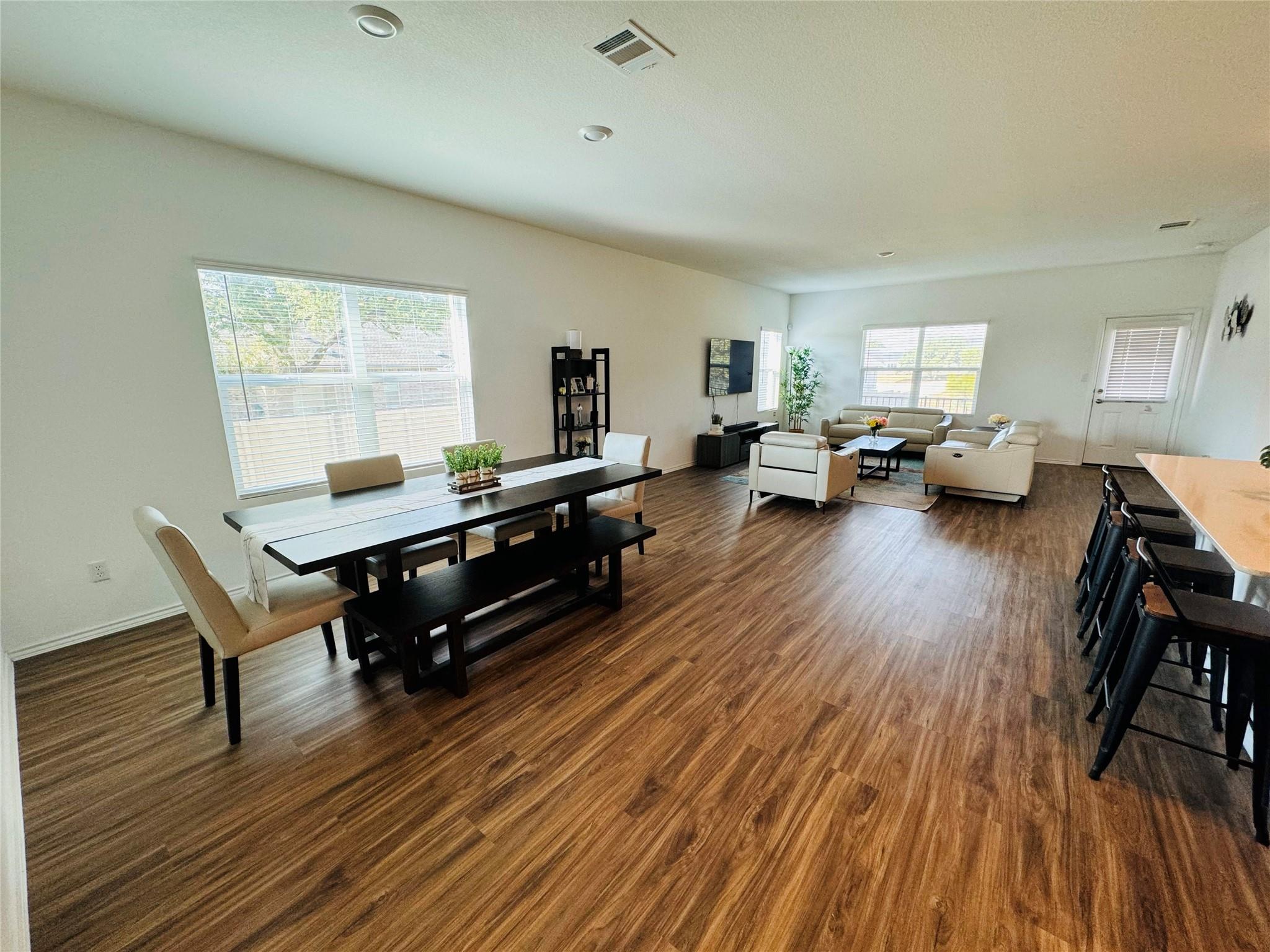 118 Coyote Mountain Cv Georgetown, TX 78628