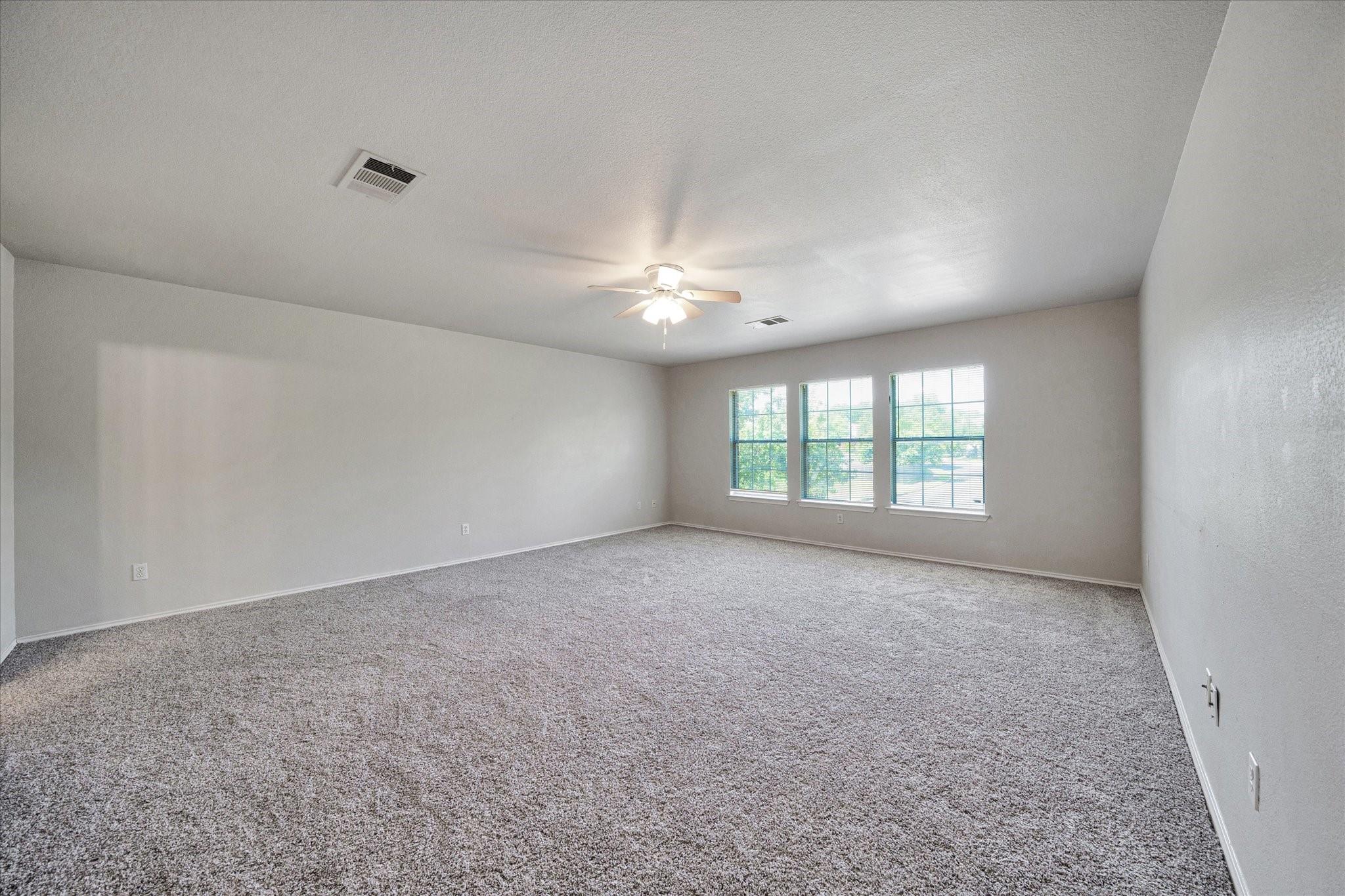 1701 Balsam Way Round Rock, TX 78665