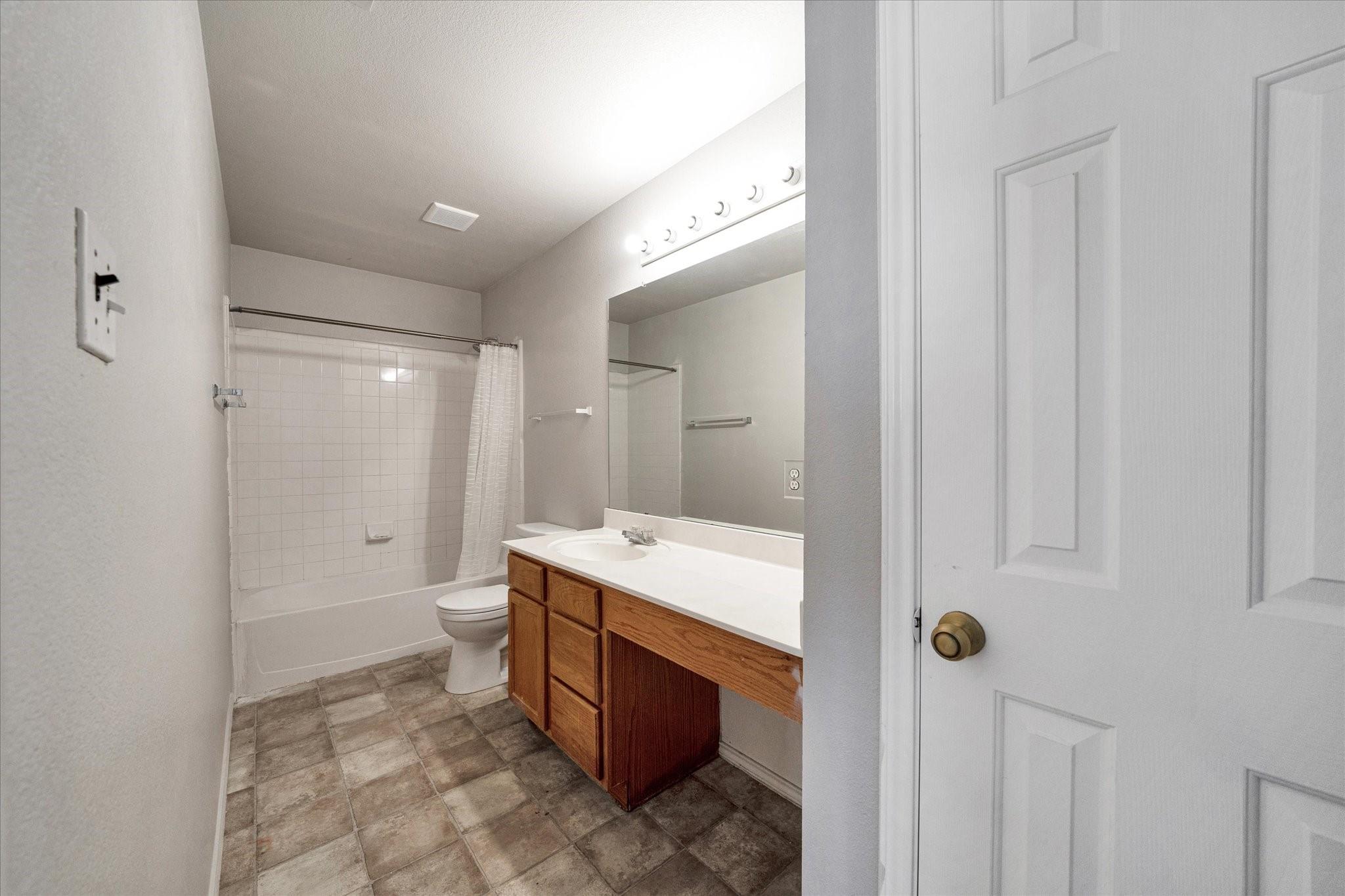 1701 Balsam Way Round Rock, TX 78665