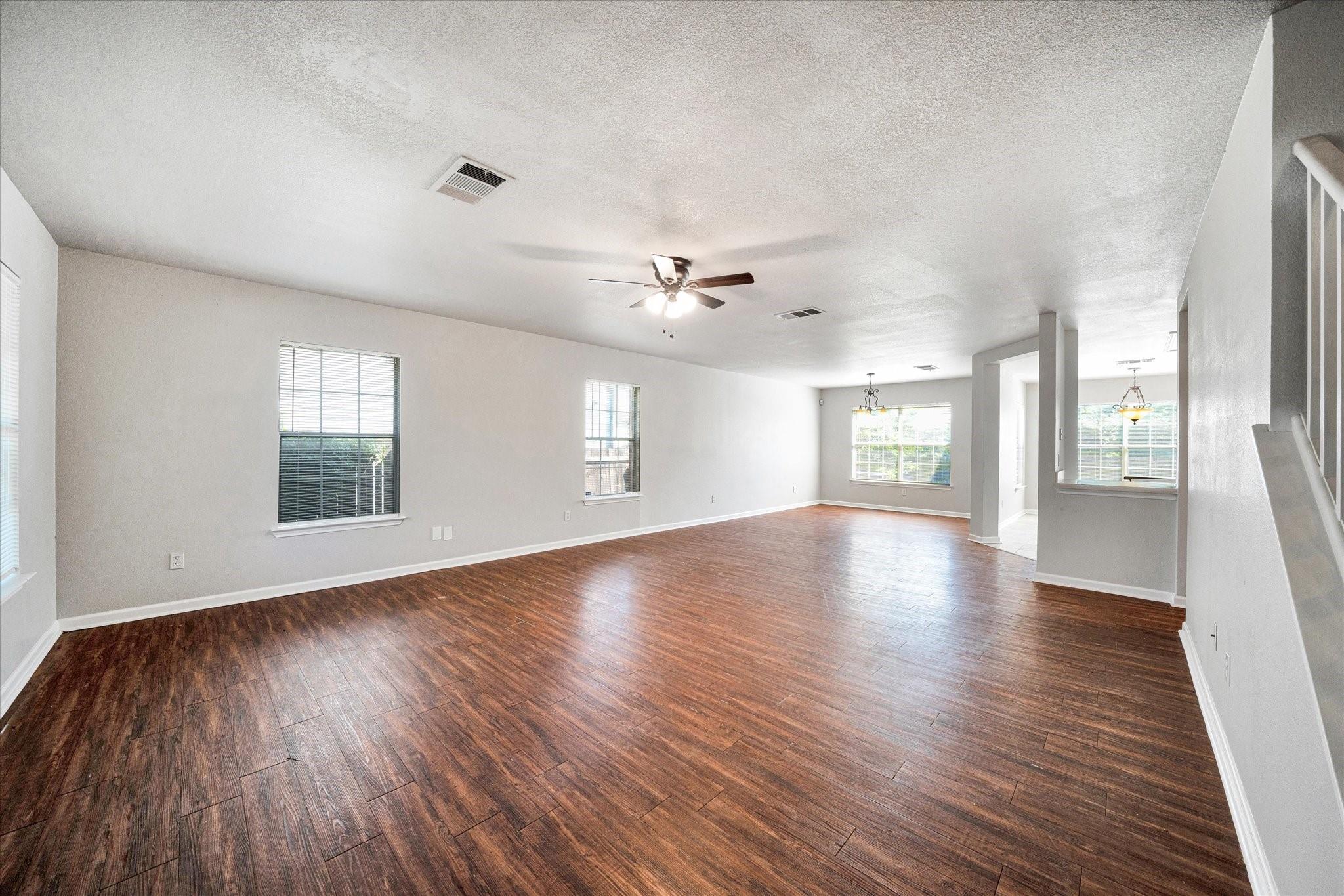 1701 Balsam Way Round Rock, TX 78665