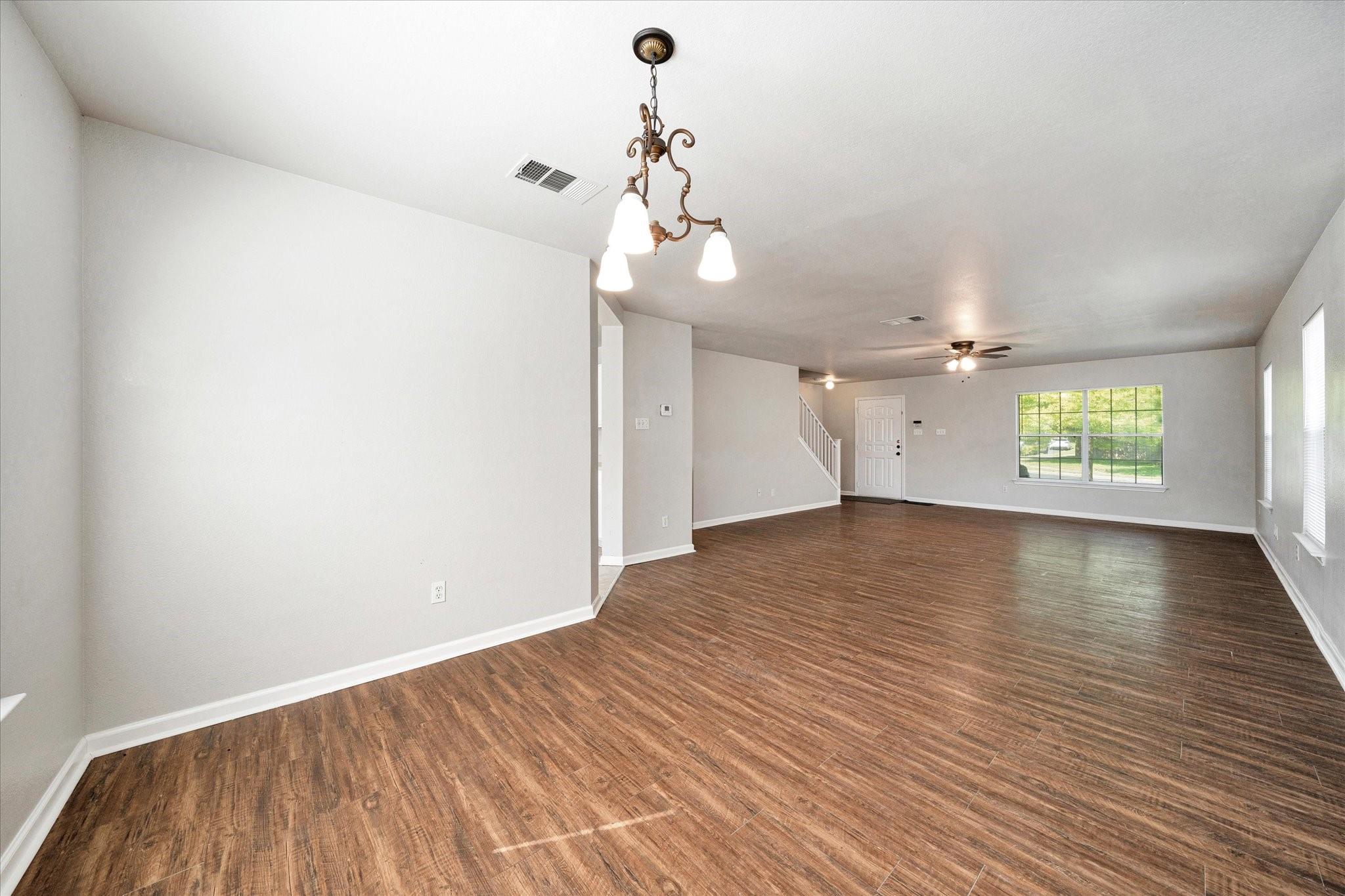 1701 Balsam Way Round Rock, TX 78665