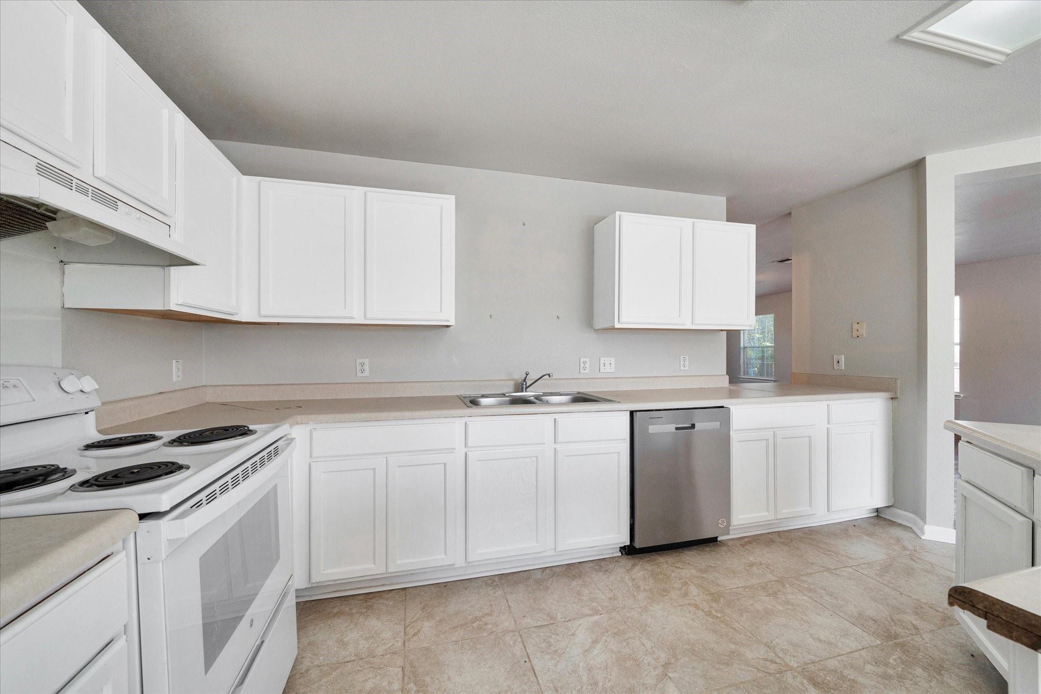 1701 Balsam Way Round Rock, TX 78665