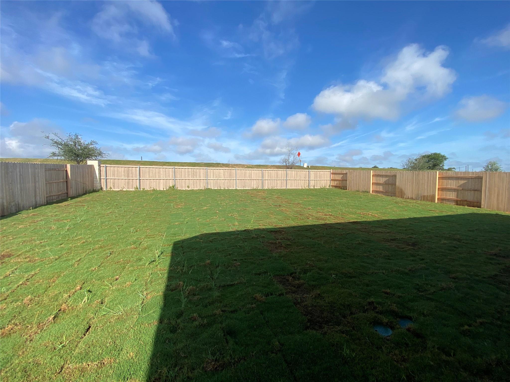 110 Joseph Hawkins Ln Bastrop, TX 78602