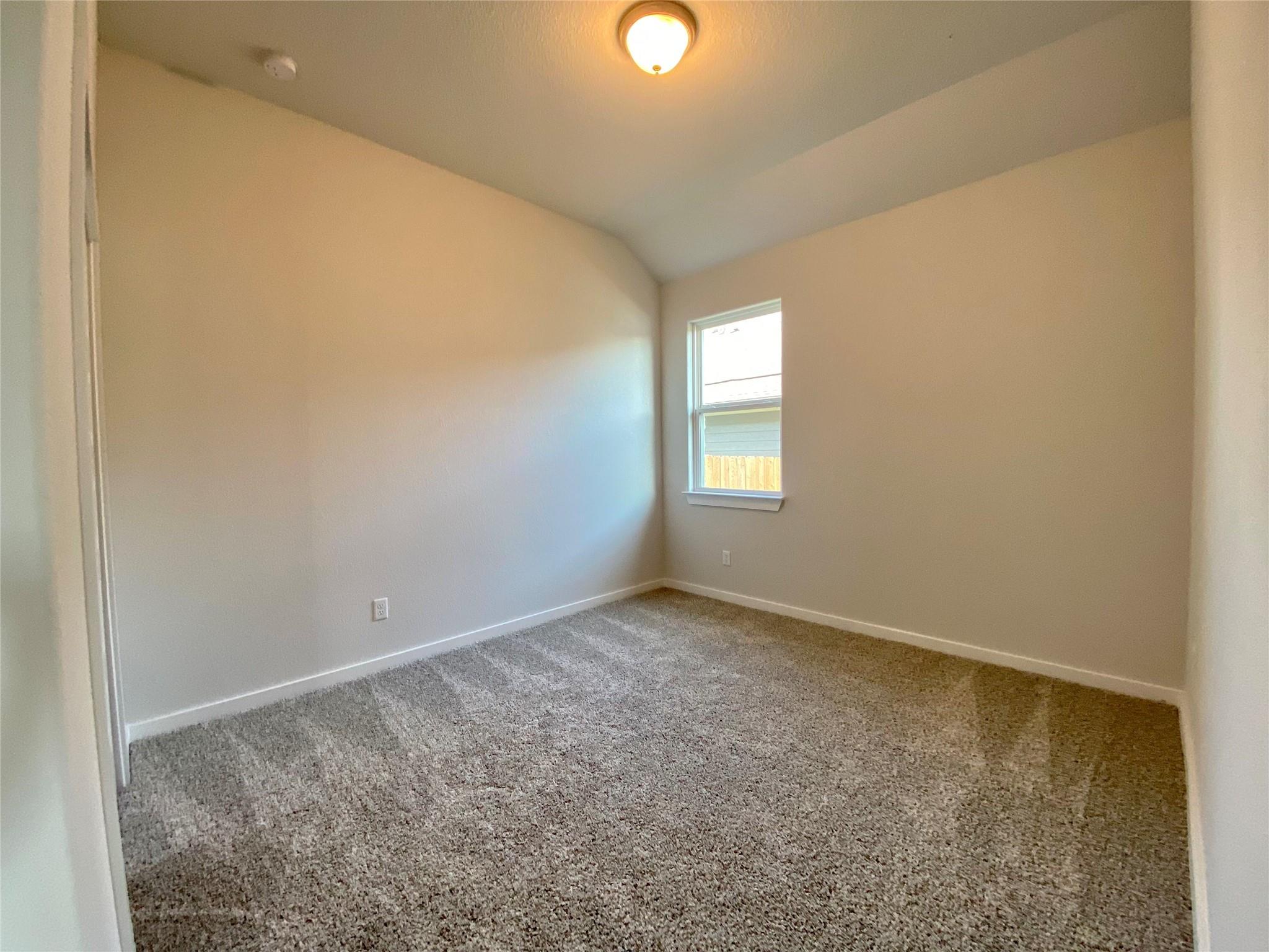 110 Joseph Hawkins Ln Bastrop, TX 78602