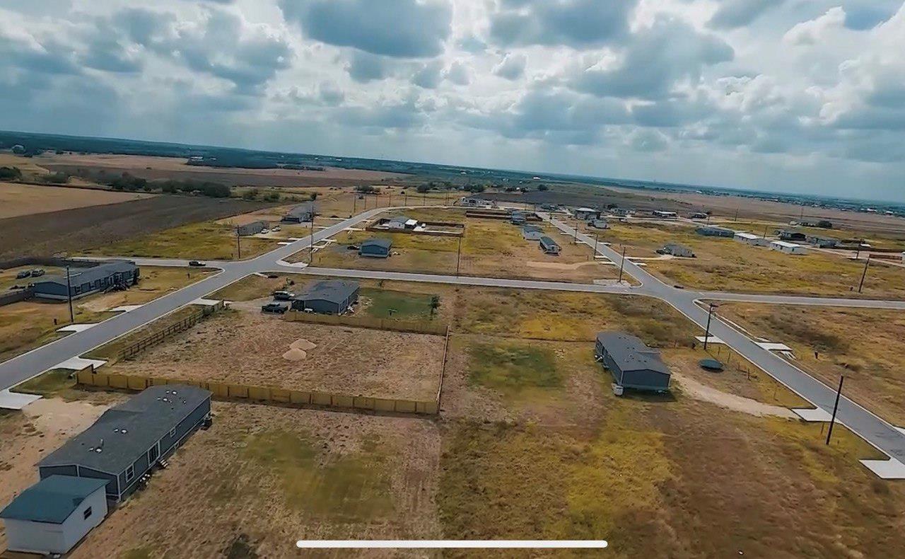 256 Castellana Way Elgin, TX 78621