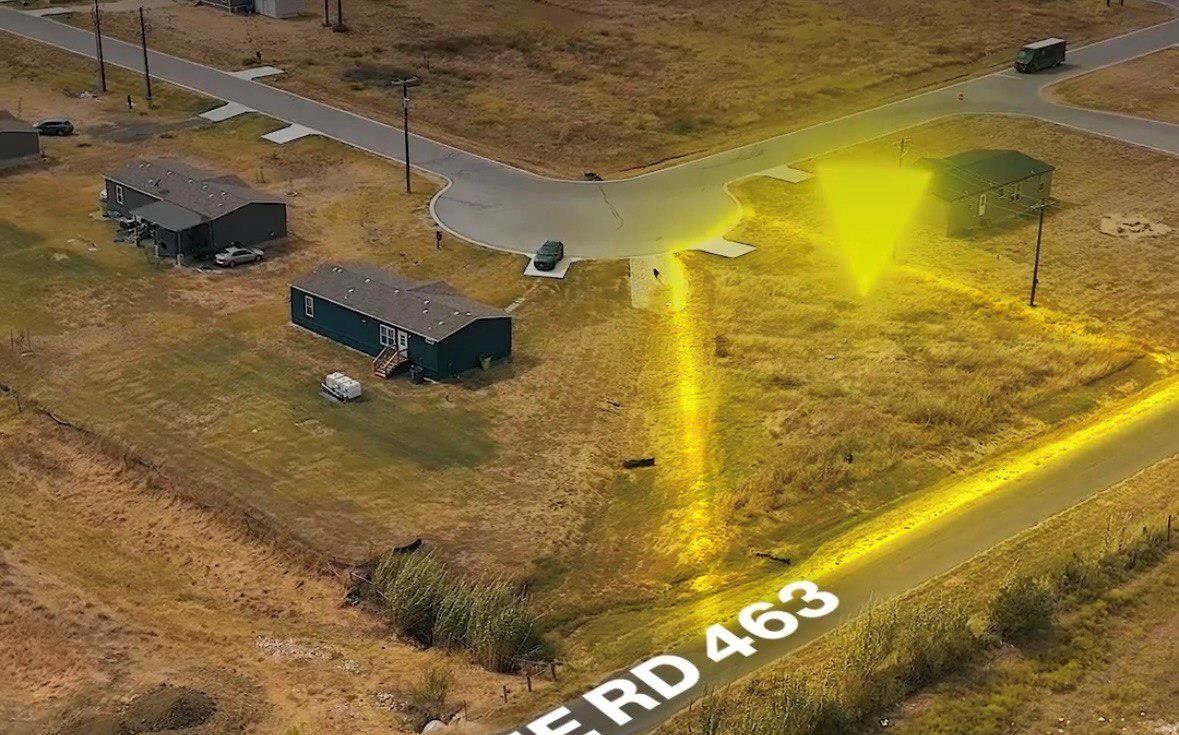 256 Castellana Way Elgin, TX 78621