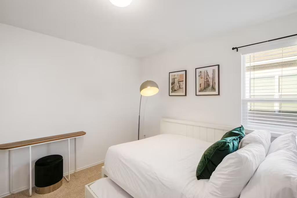 3609 Batson Dr Austin, TX 78725