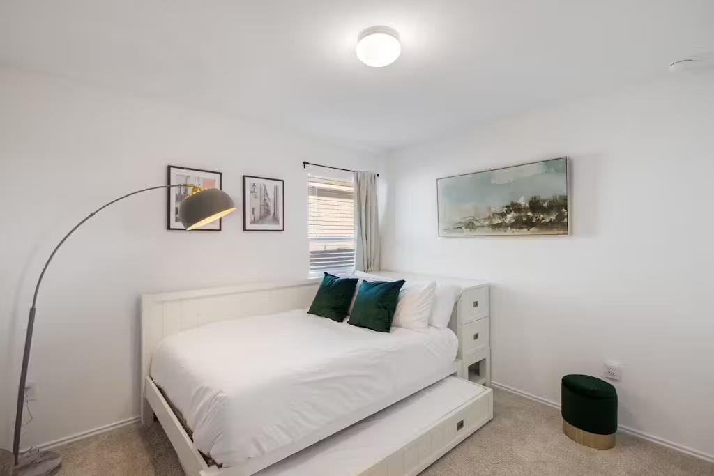 3609 Batson Dr Austin, TX 78725