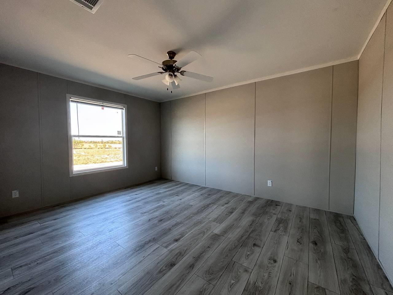 1061 Gale Dr Salado, TX 76571