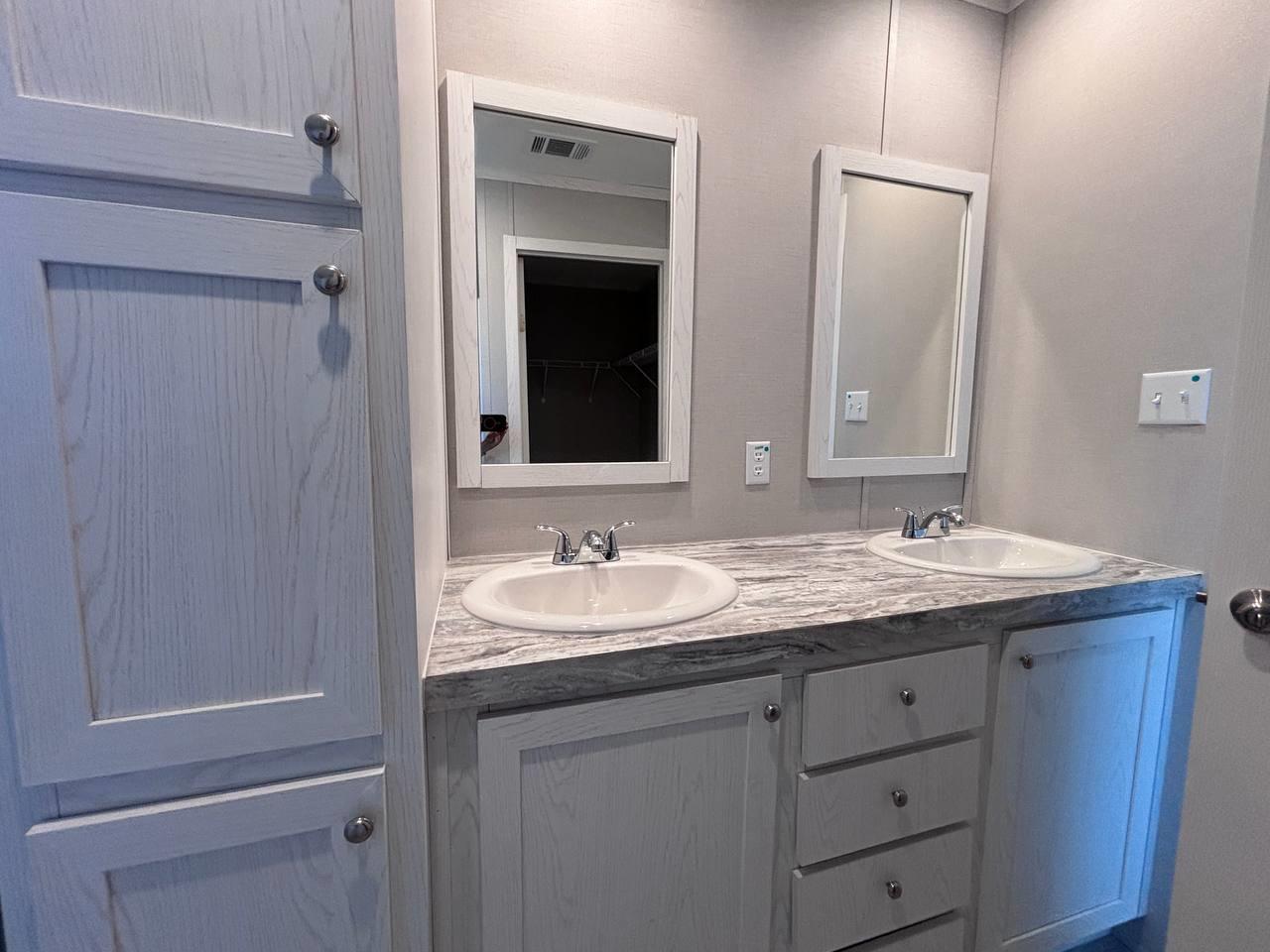 1061 Gale Dr Salado, TX 76571