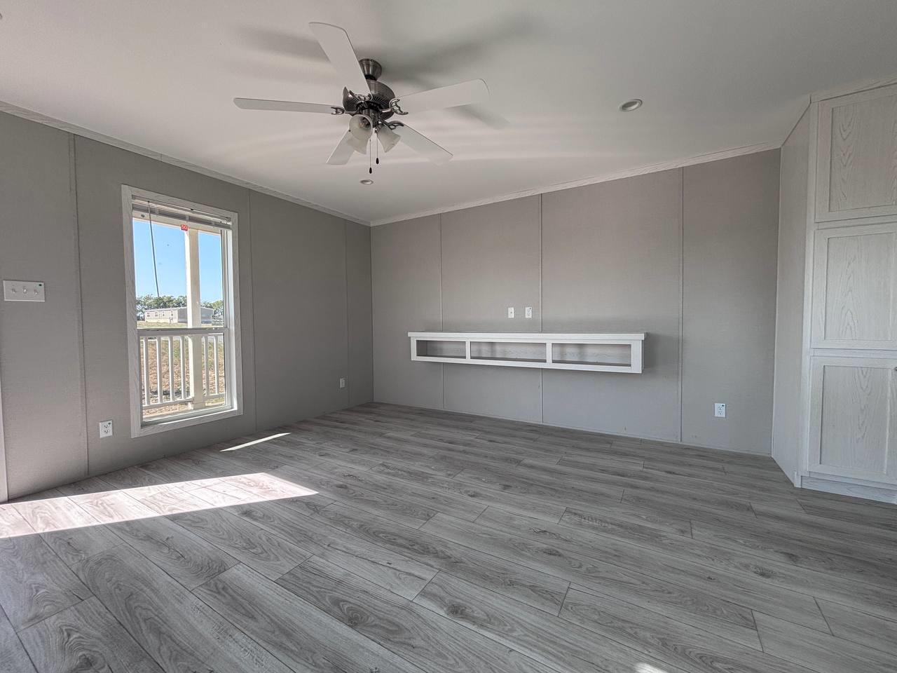 1061 Gale Dr Salado, TX 76571