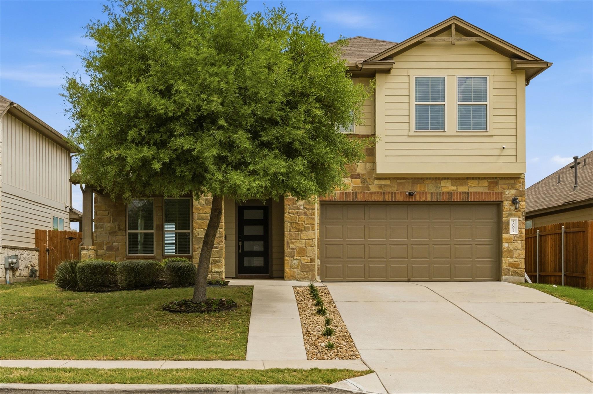 2004 Garretts Way Manchaca, TX 78652