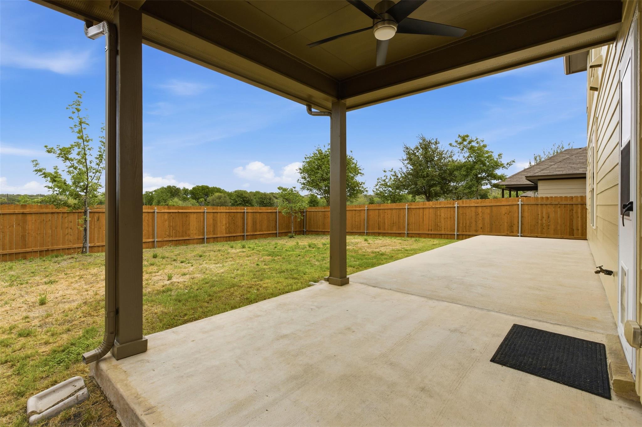 2004 Garretts Way Manchaca, TX 78652