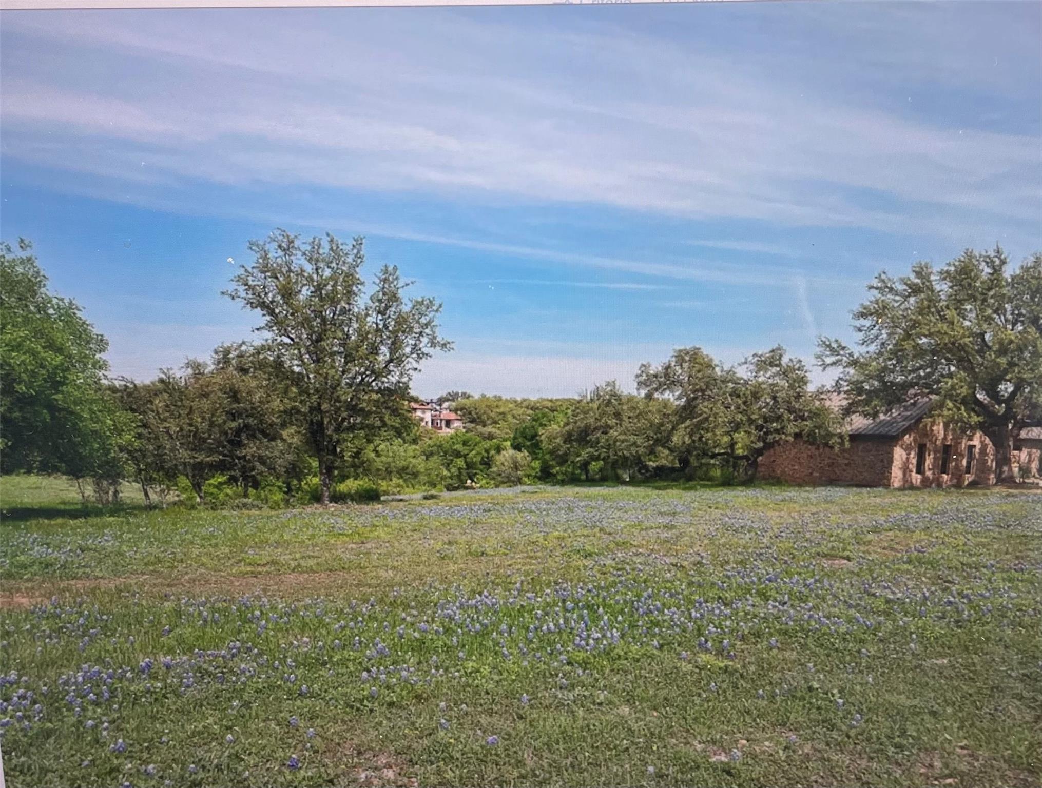 26006 Masters PKWY Spicewood, TX 78669