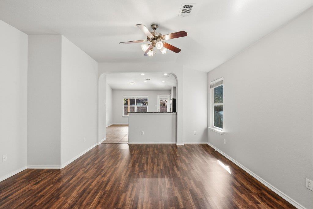 1601 Waxberry Ln Austin, TX 78748