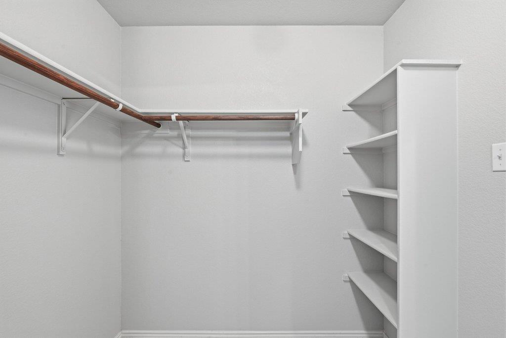 1601 Waxberry Ln Austin, TX 78748