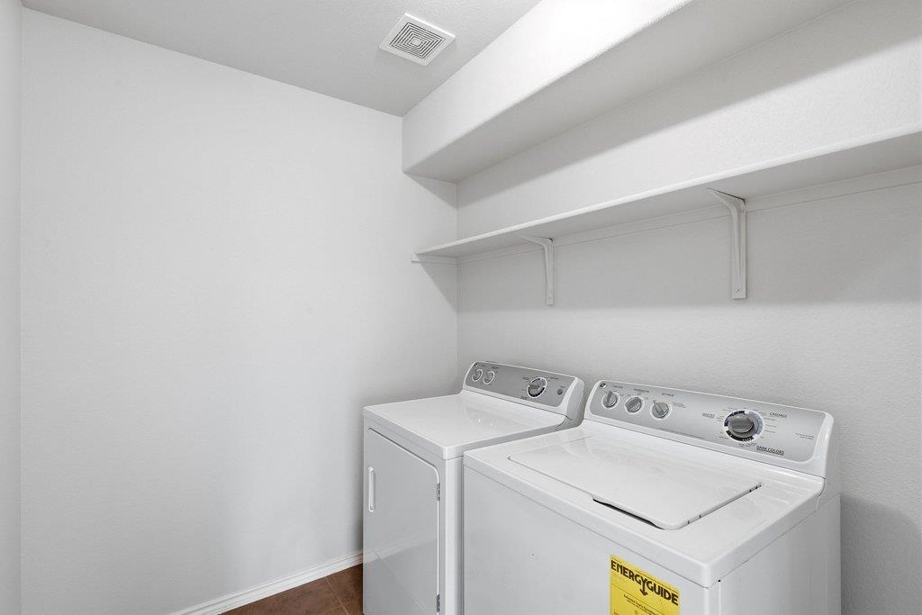 1601 Waxberry Ln Austin, TX 78748