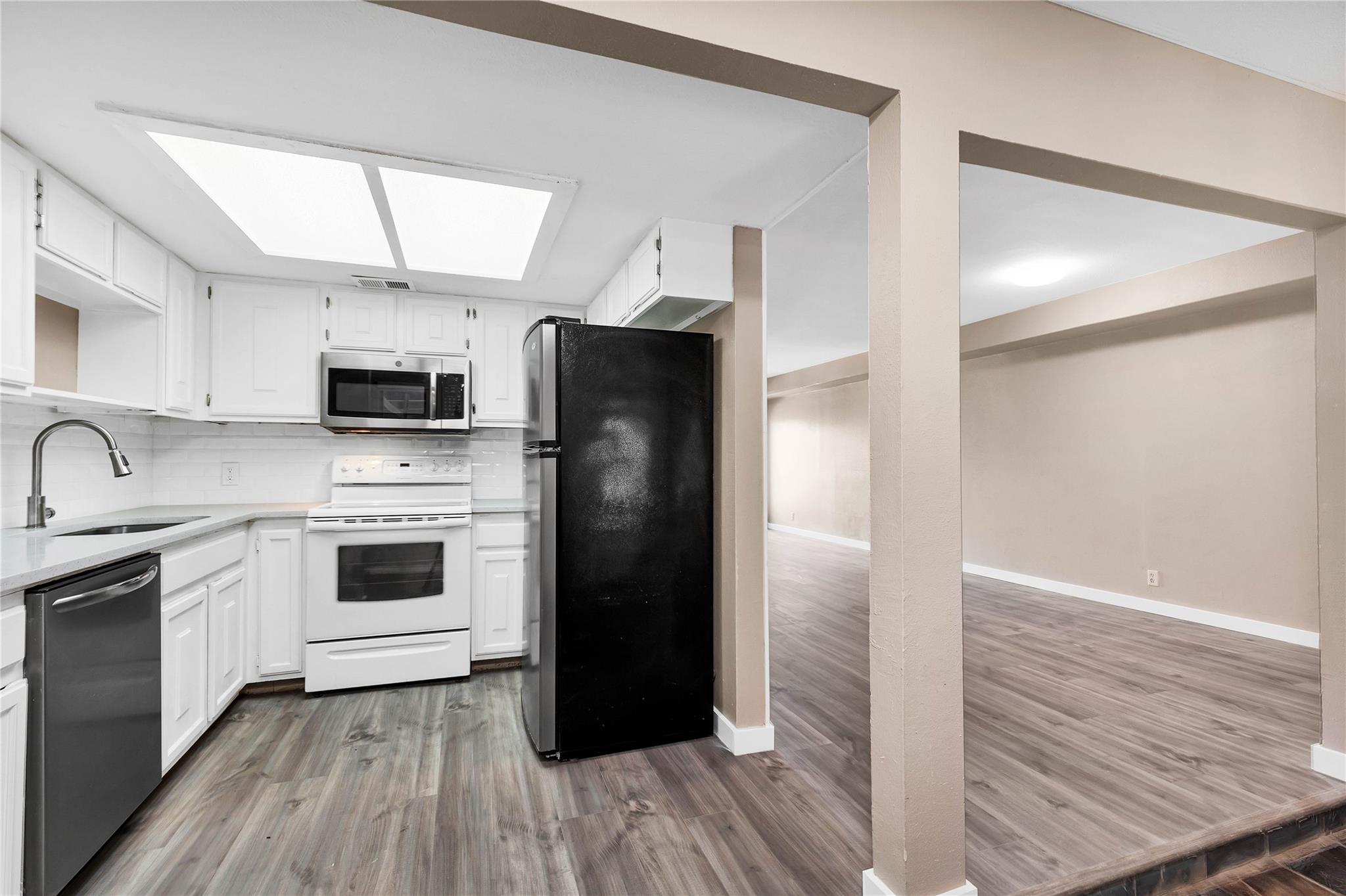3607 Las Colinas Dr #B Austin, TX 78731