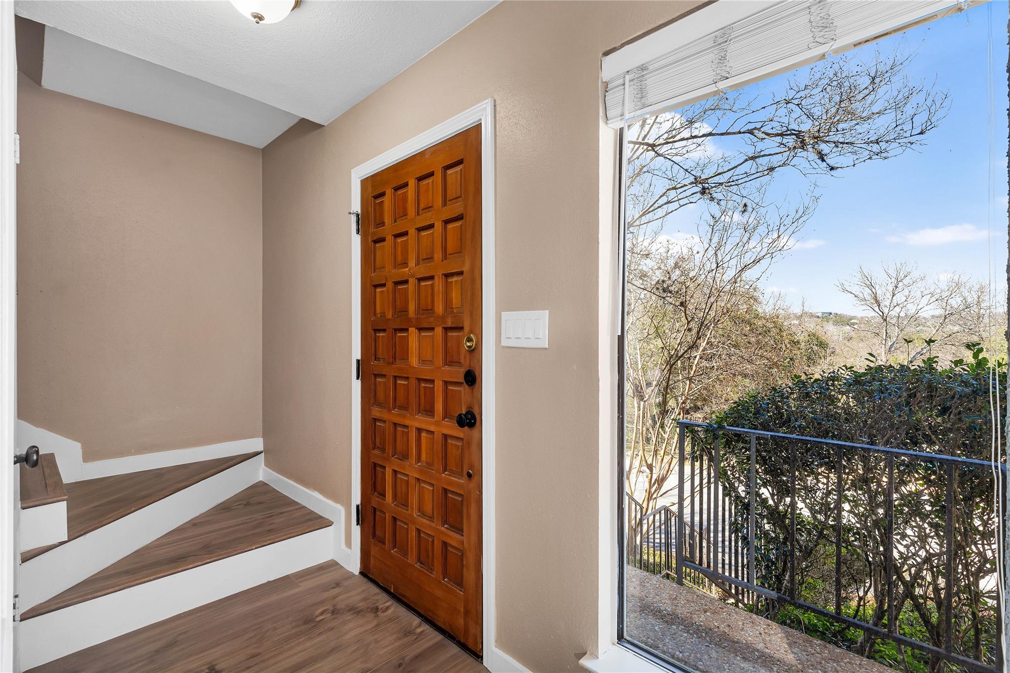 3607 Las Colinas Dr #B Austin, TX 78731