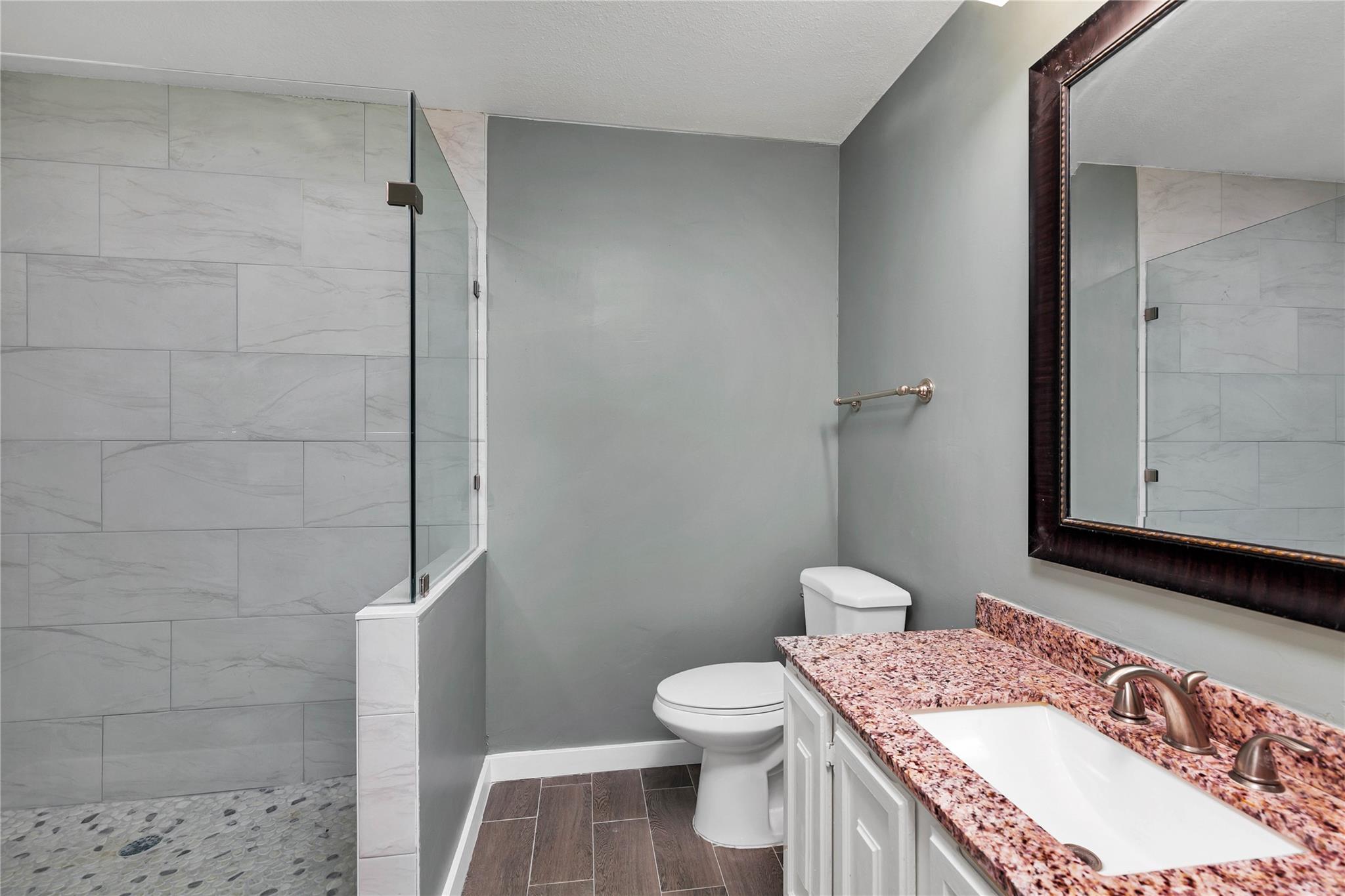 3607 Las Colinas Dr #B Austin, TX 78731