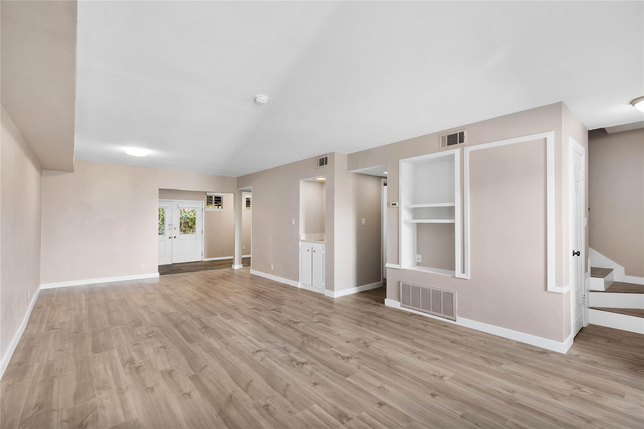 3607 Las Colinas Dr #B Austin, TX 78731